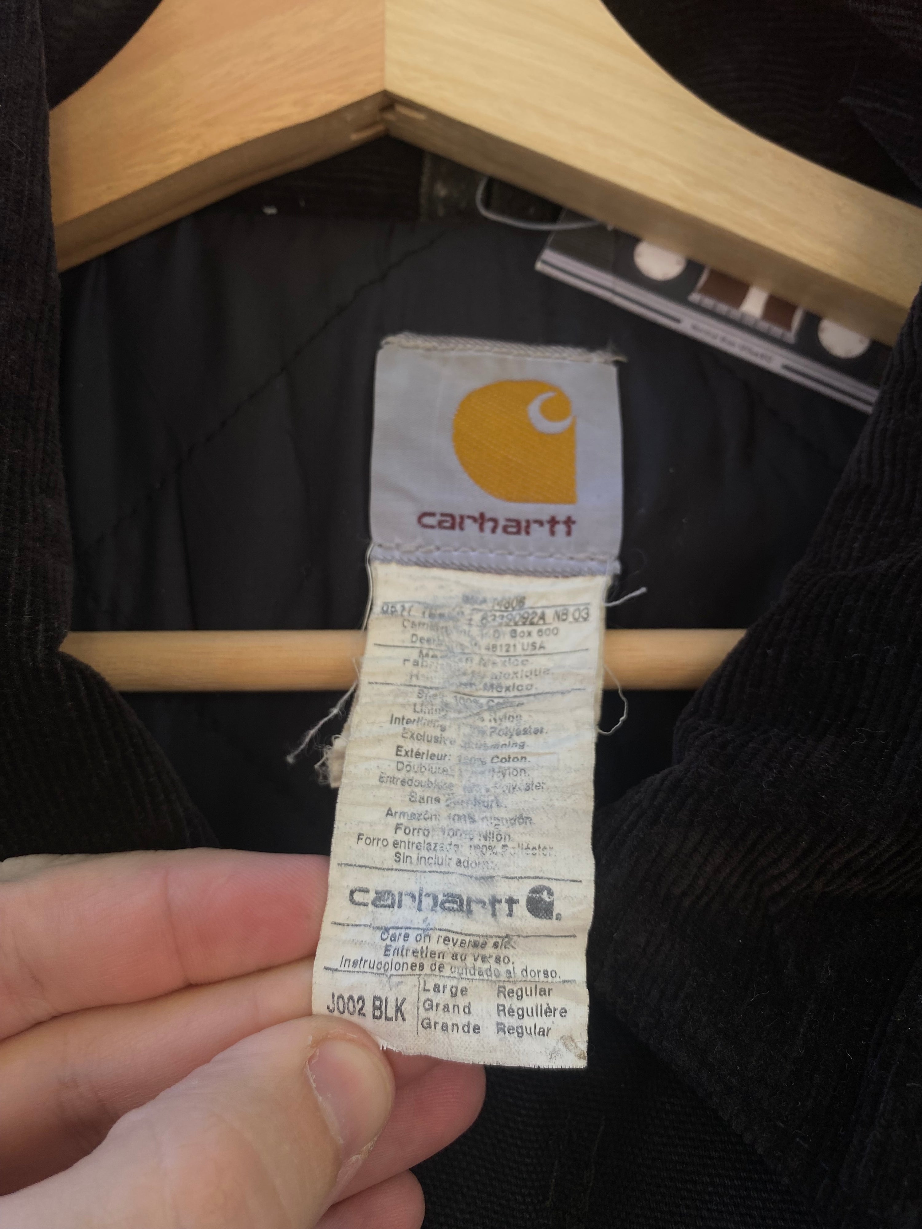[L] Vintage Carhartt J002 Black 'Advocin' Jacket