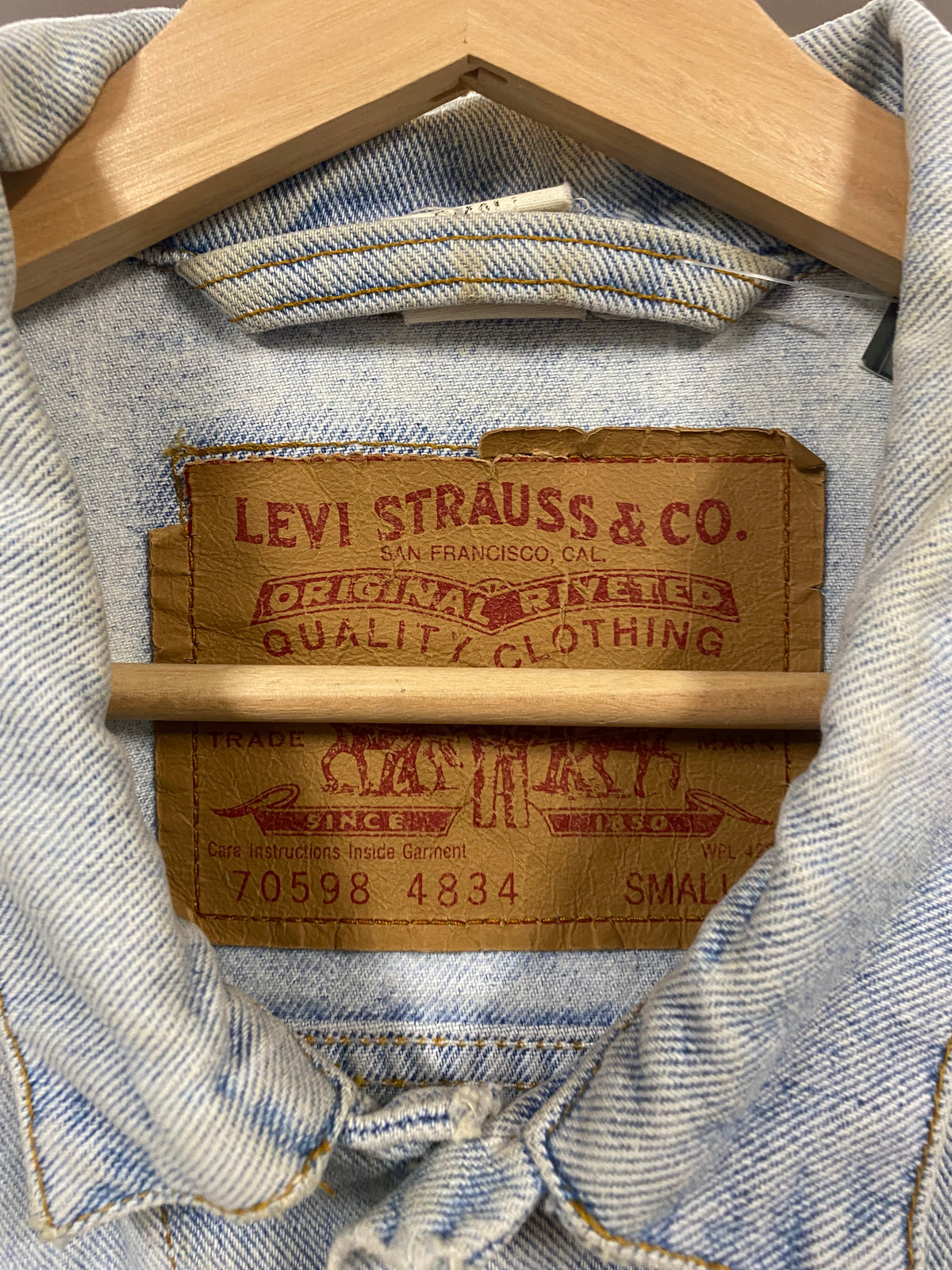 [S] Vintage Levi's Light Blue Made In Canada Jacket