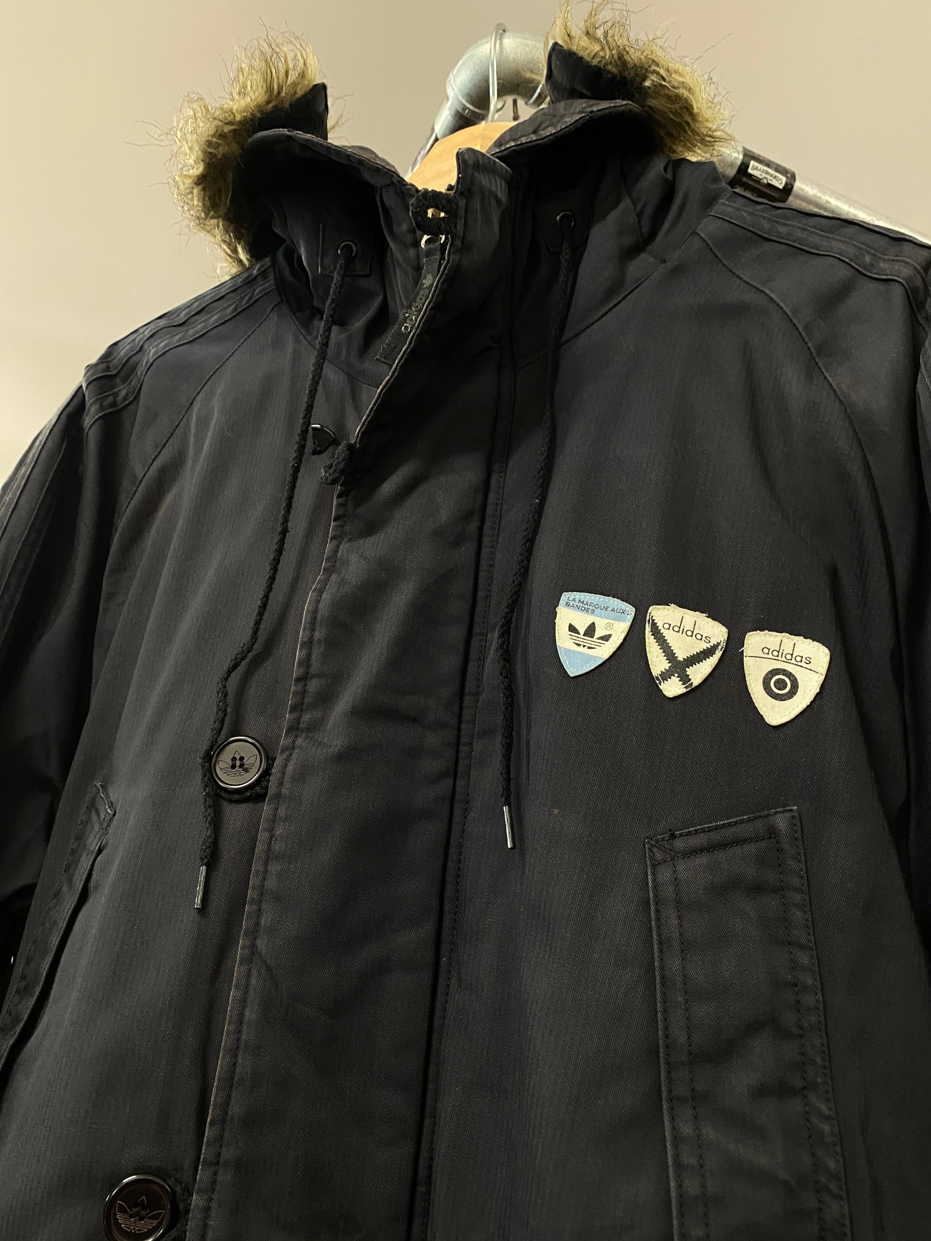 M - Adidas Heavyweight Fur Hood Jacket