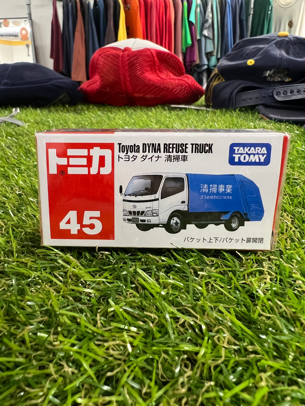 Takara Tomy 45 Toyota Dyna Refuse Truck