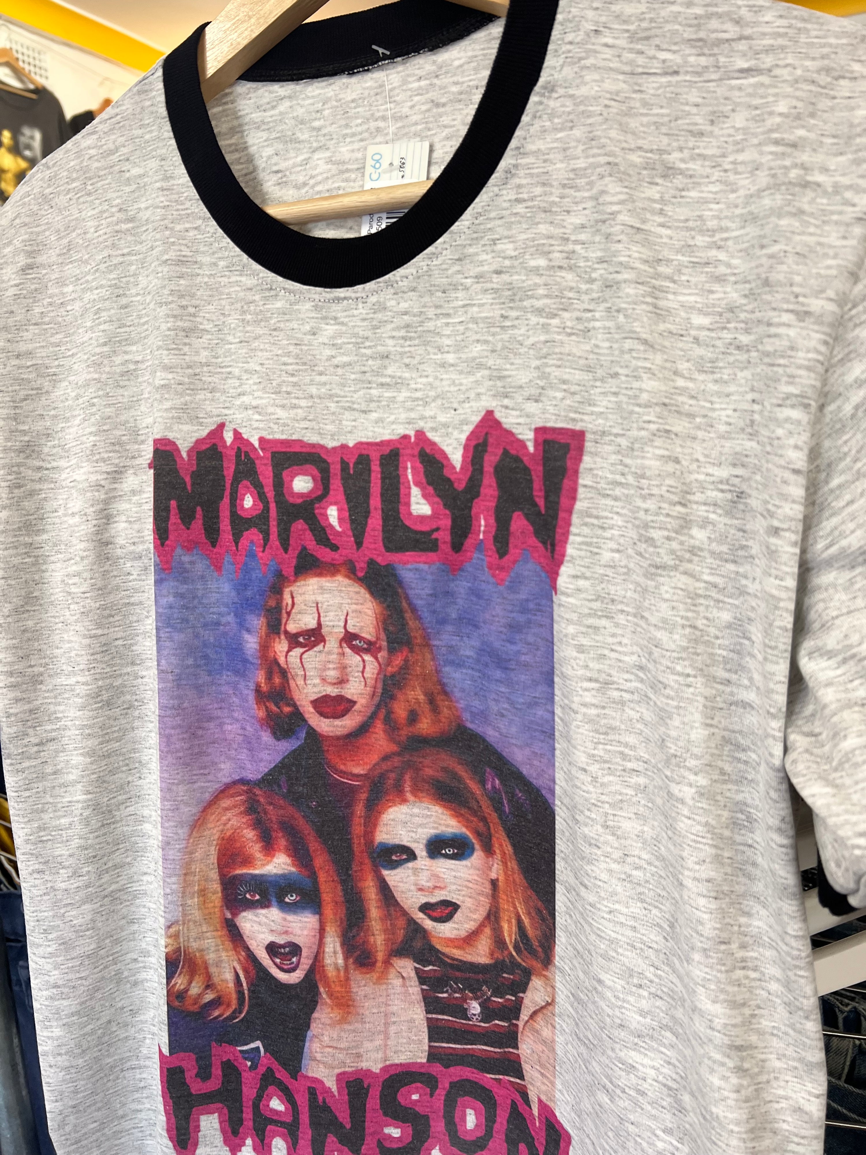 [M] Marilyn Hanson Parody Tshirt