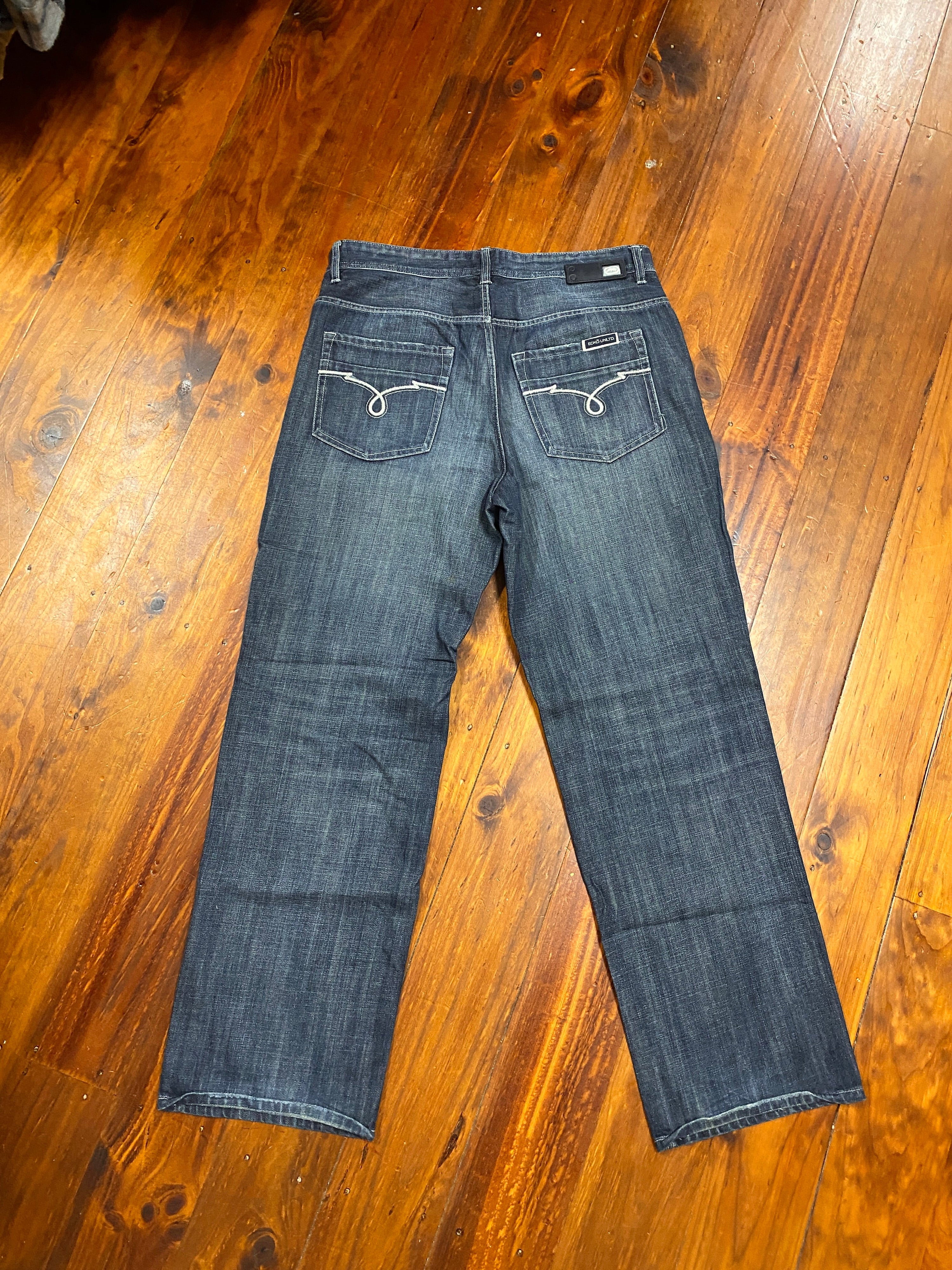 36 - Ecko Unltd Washed Denim Jeans