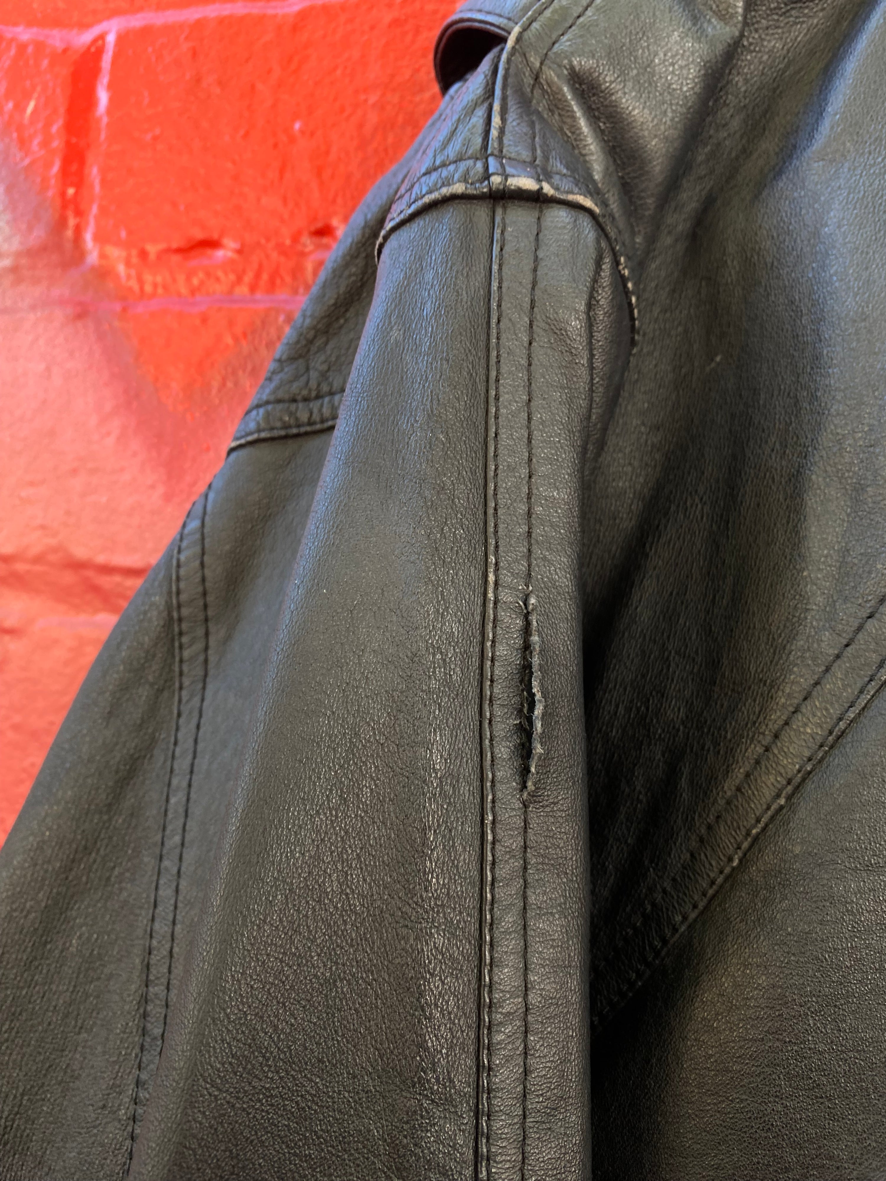 [L] Vintage Jasper Leather Black Jacket