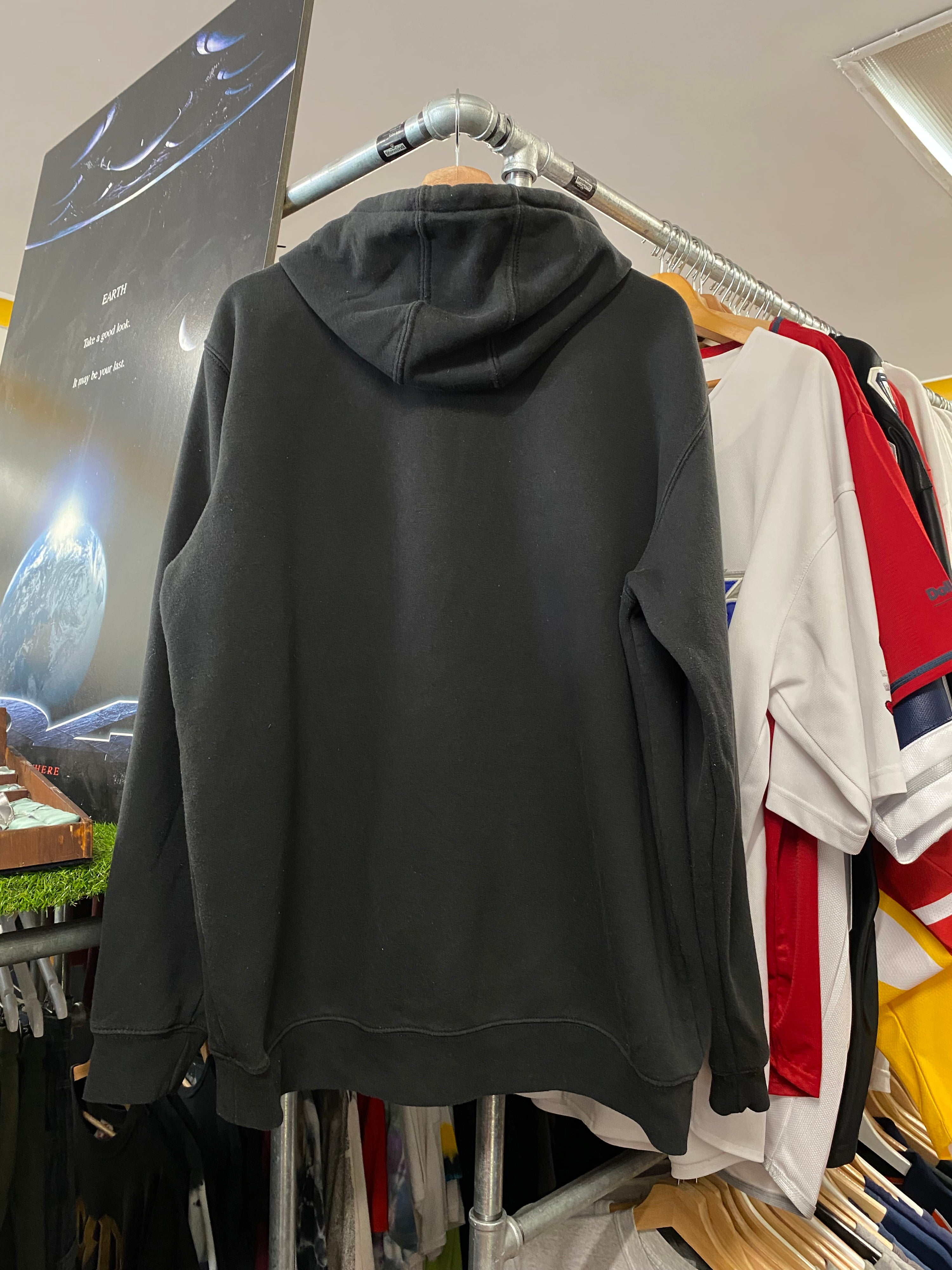 [L] Carhartt 'Chelan School Of Innovation' Black Hoodie
