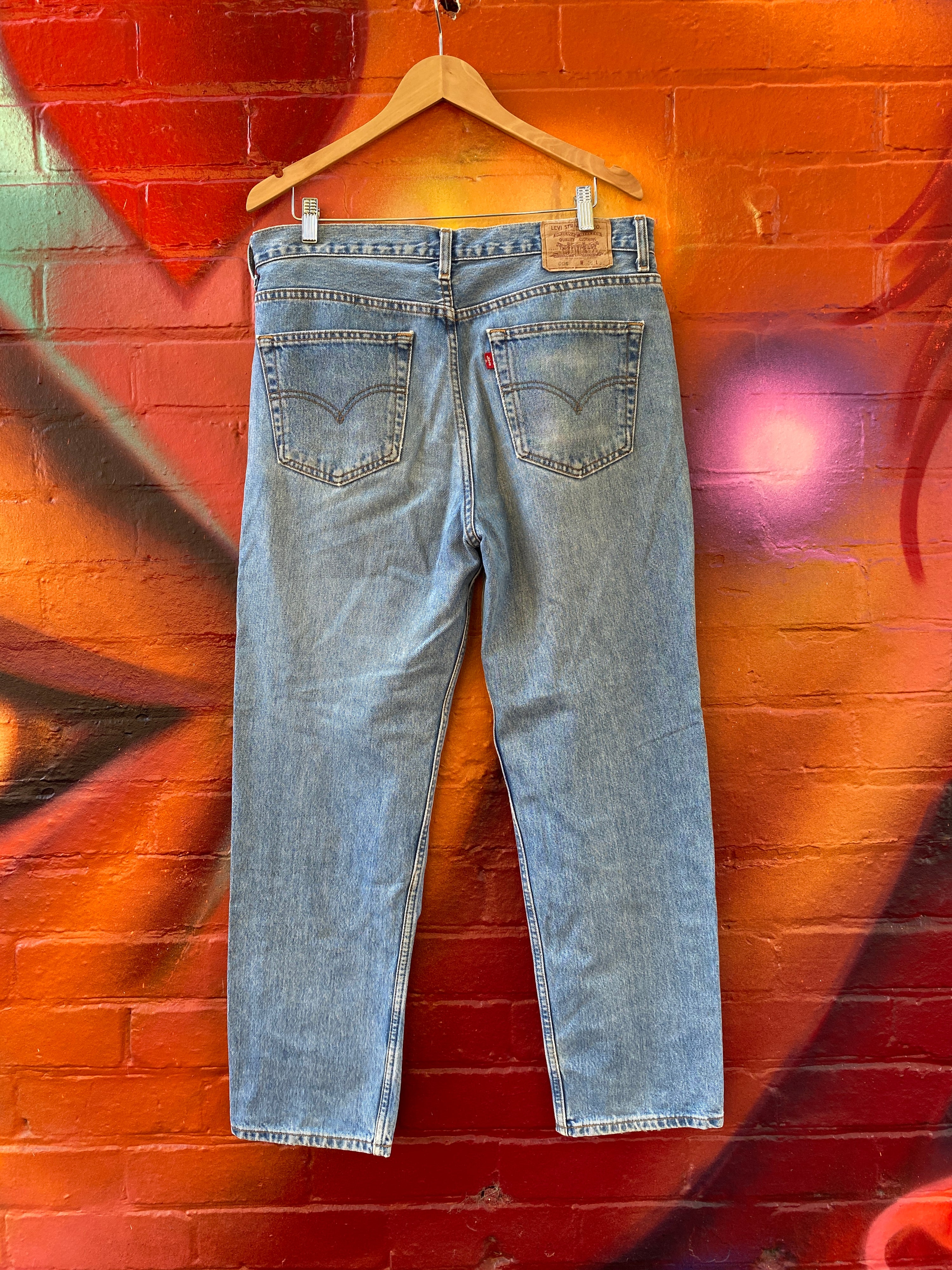 35 - Levi's Jeans 044