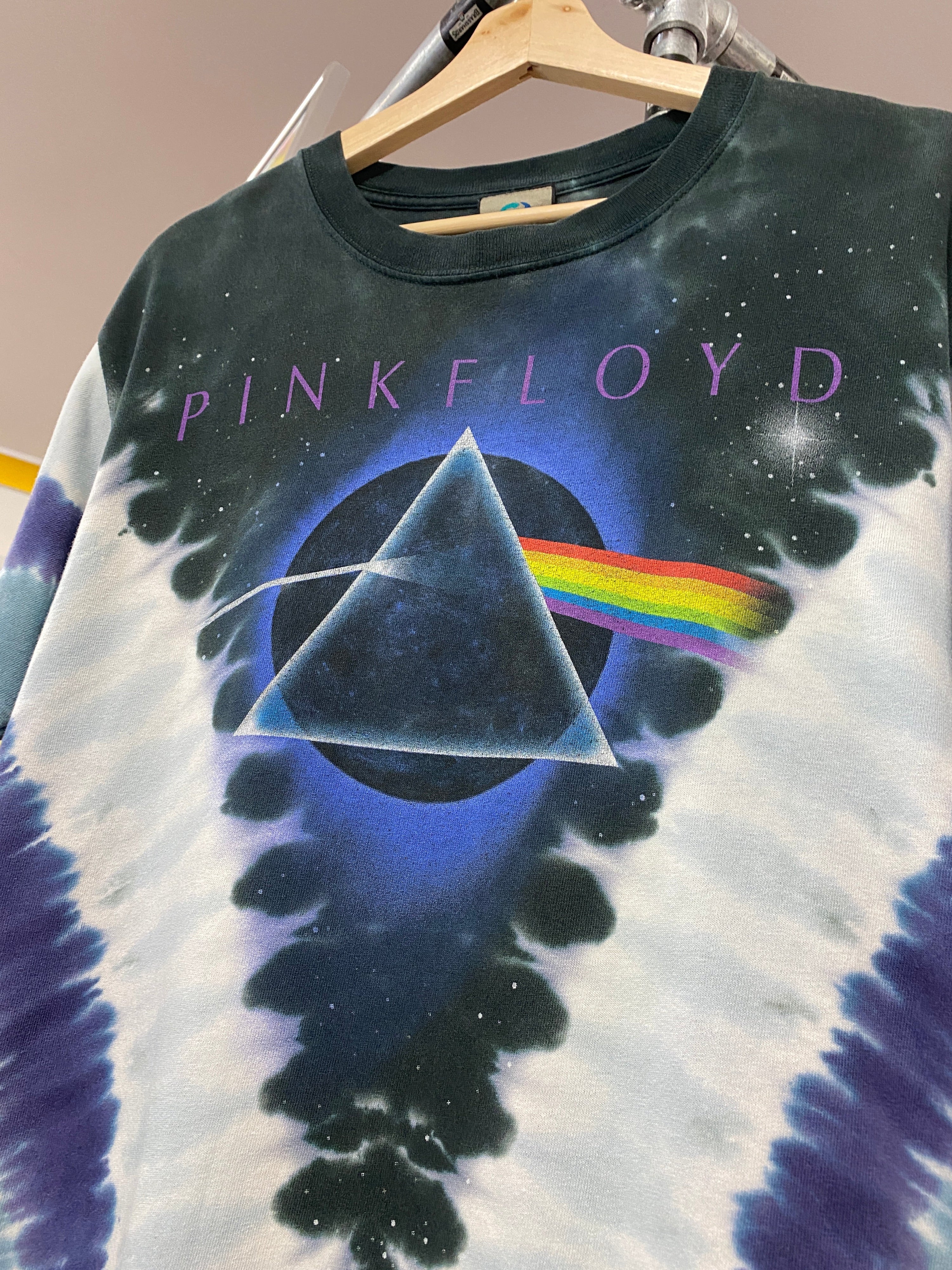 L - 2000s Pink Floyd Dark Side Of The Moon DS Liquid Blue