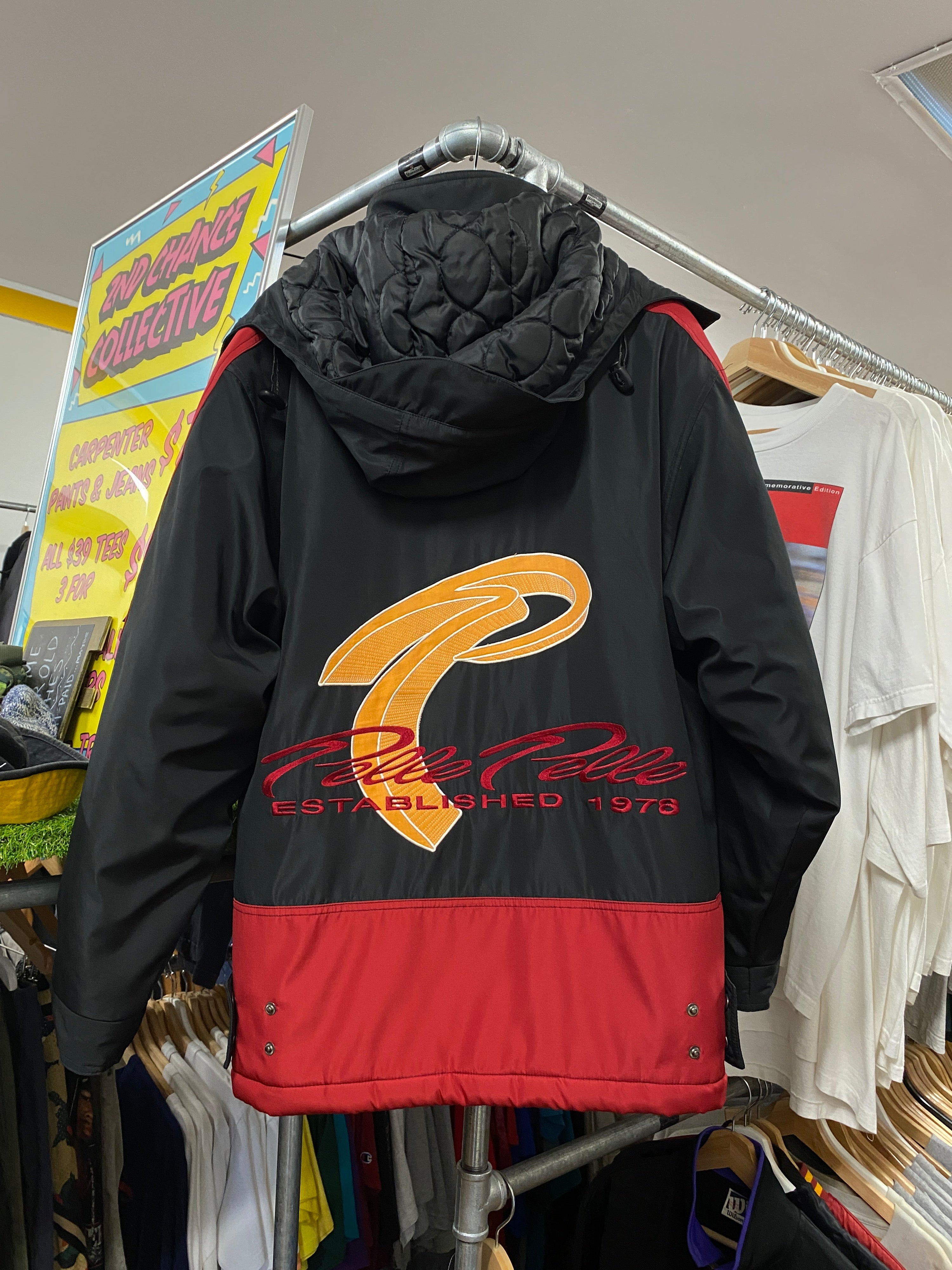 M - Vintage Pelle Pelle Black/Red Puffer Jacket