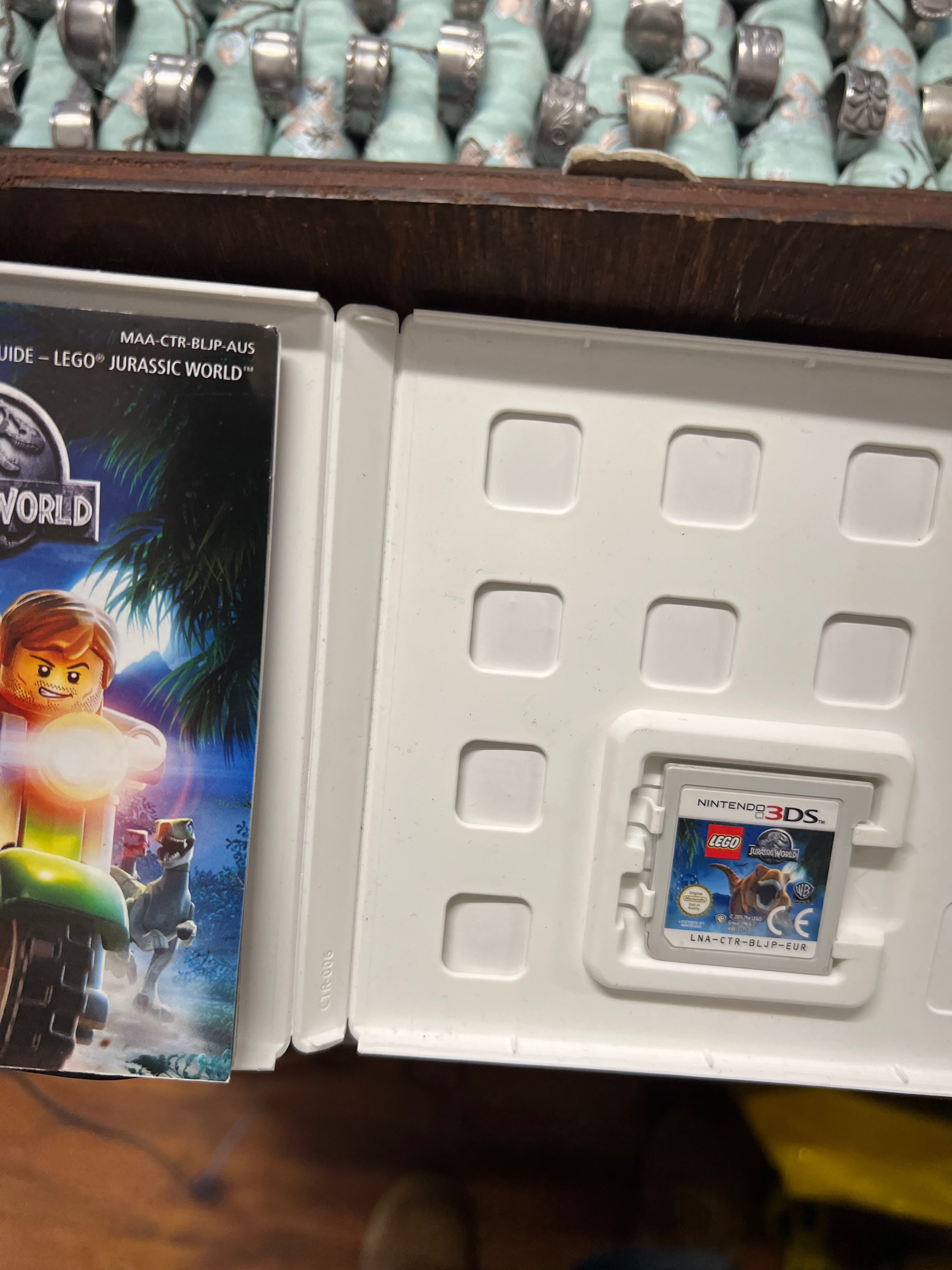 [3DS] Lego Jurassic World
