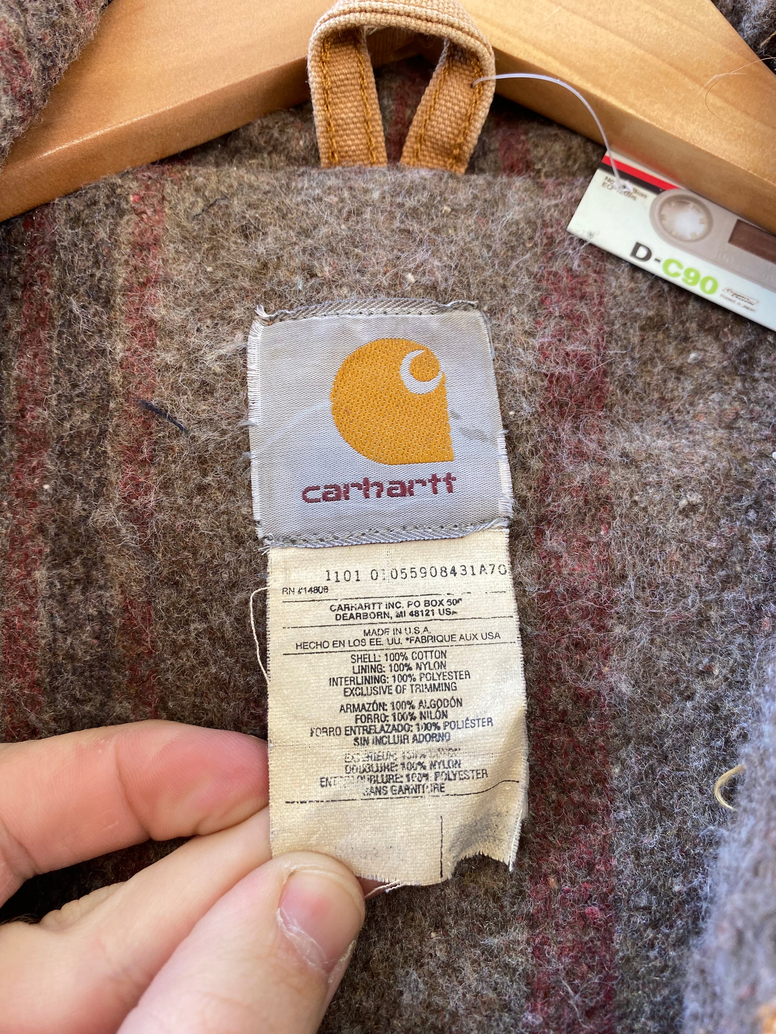 [L] Vintage Cahartt Tan Active Jacket with Black Ribbing