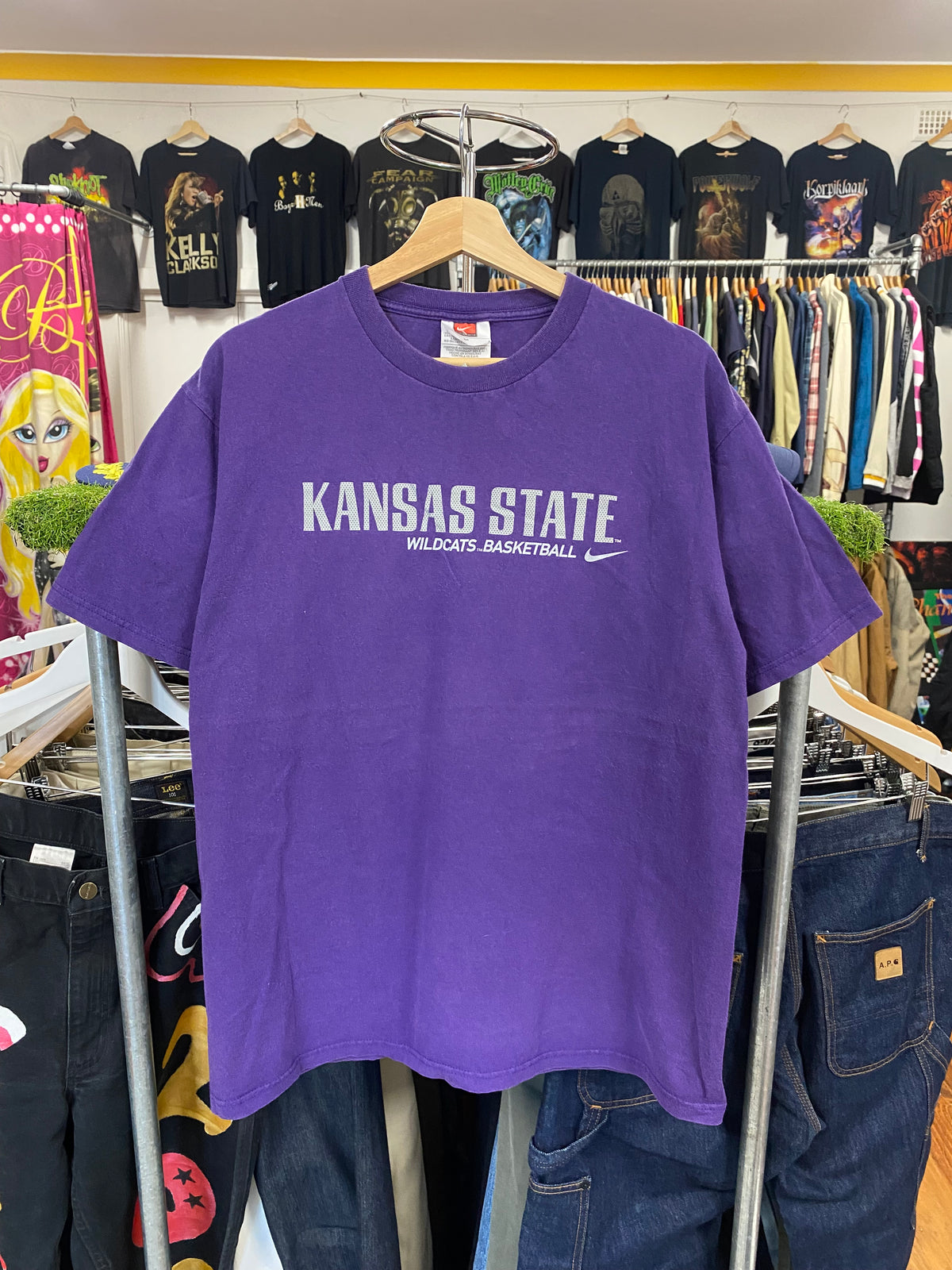 M - 2000s Nike Team Kansas State Wildcats Basketball Purple Tee
