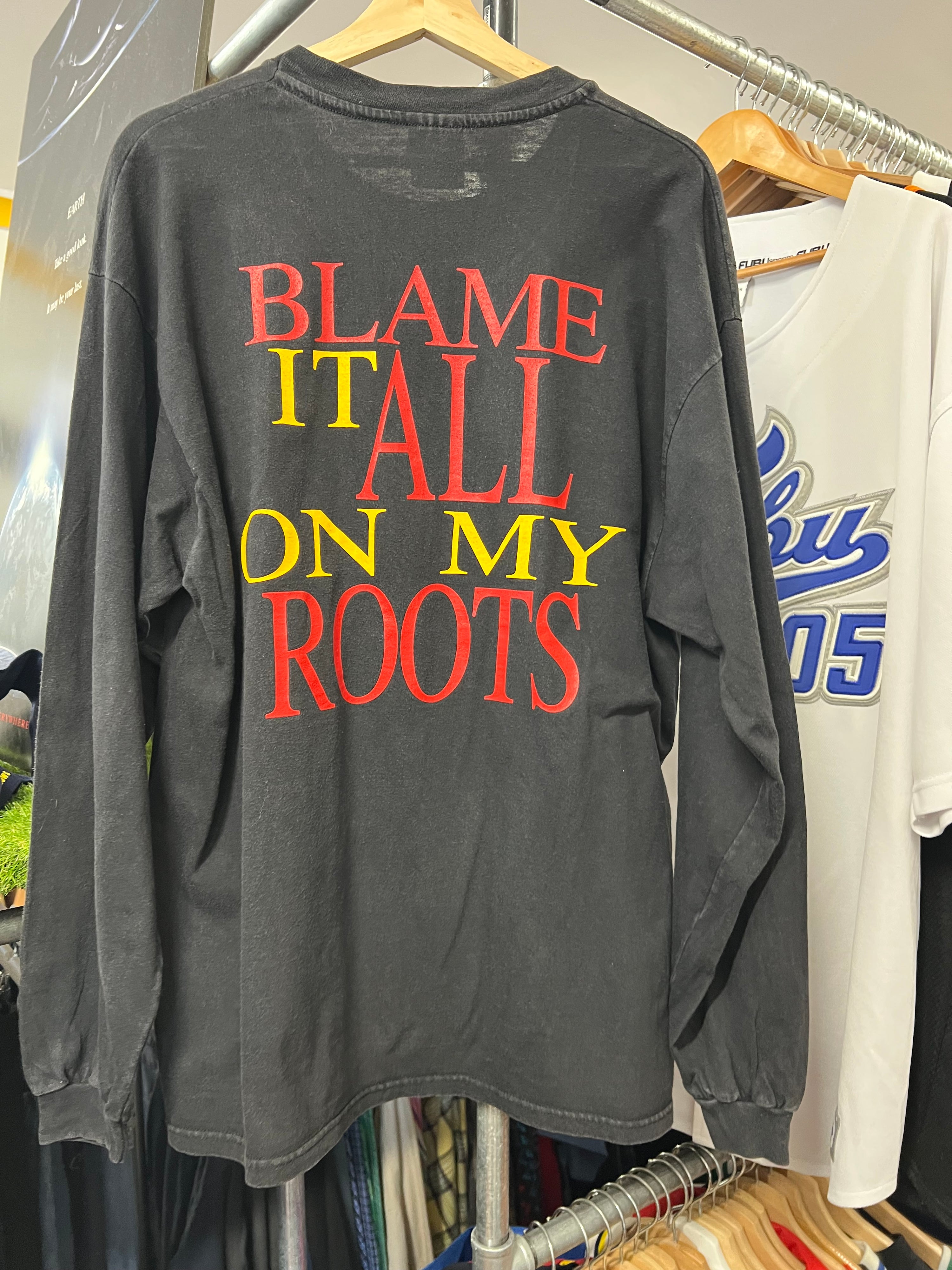 [XL] Friends In Low Places DS LS Tee