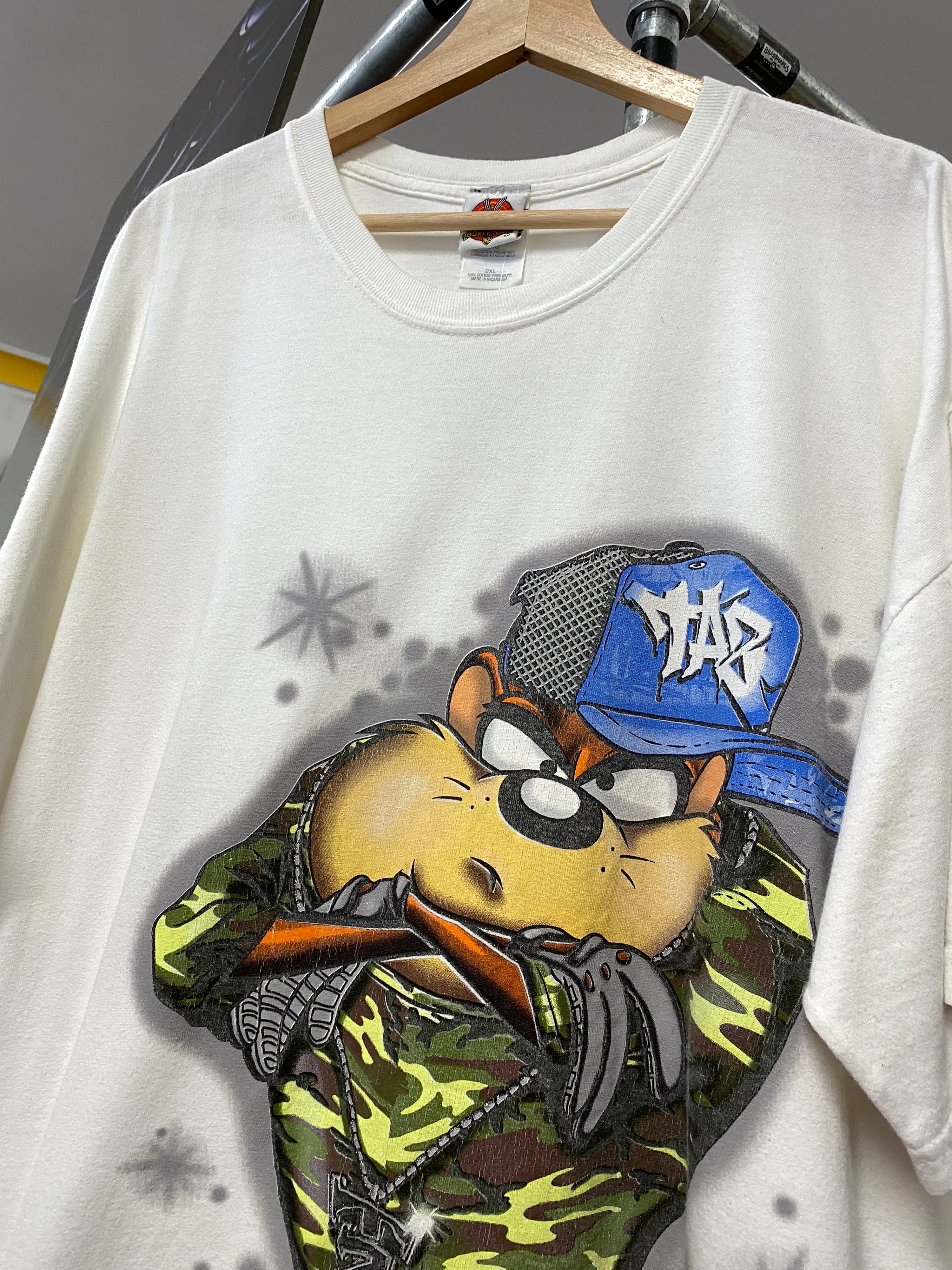 [2XL] 2006 Gangsta Taz White Tee