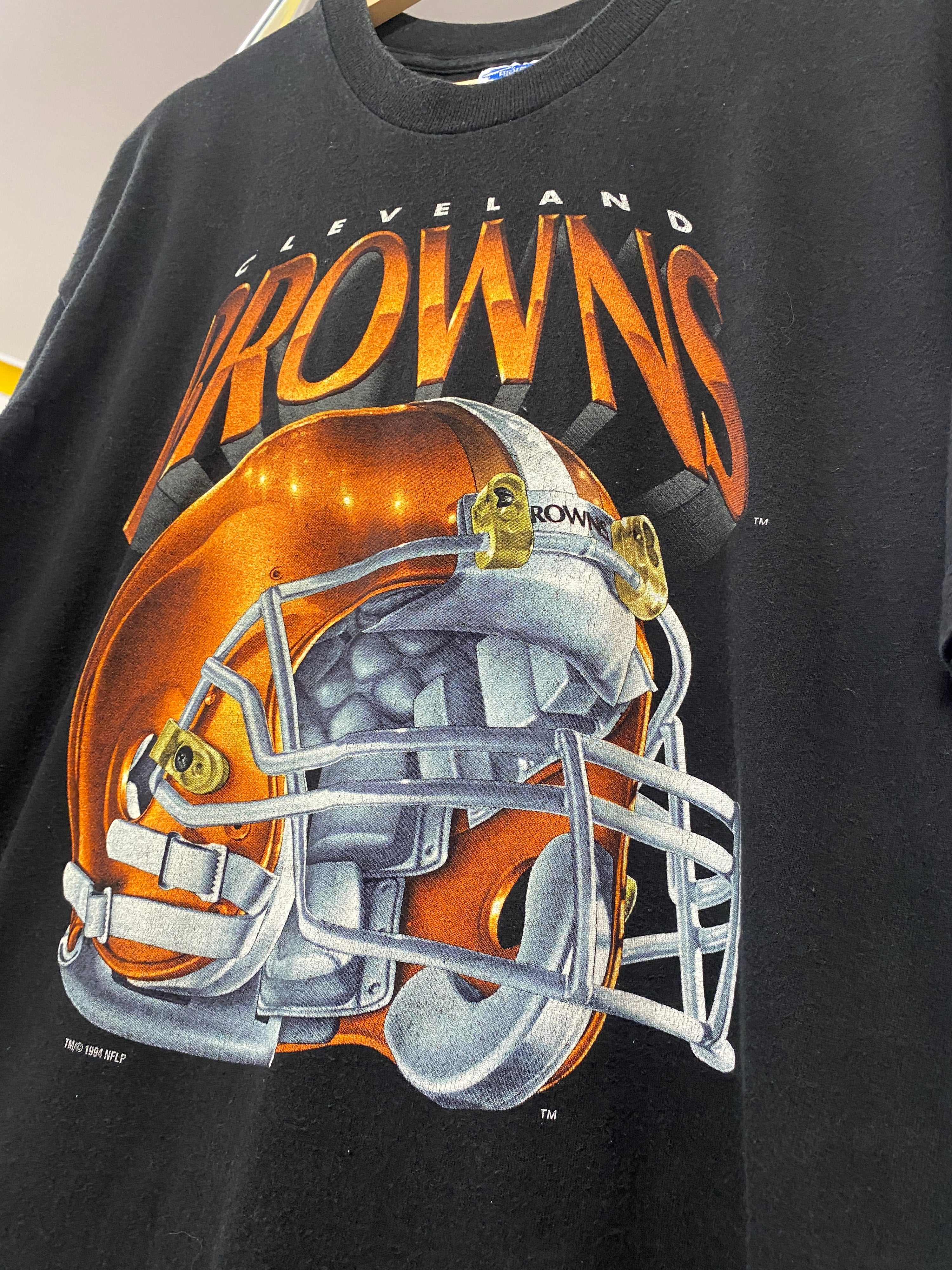 L - 1994 Cleveland Browns Helmet Tee