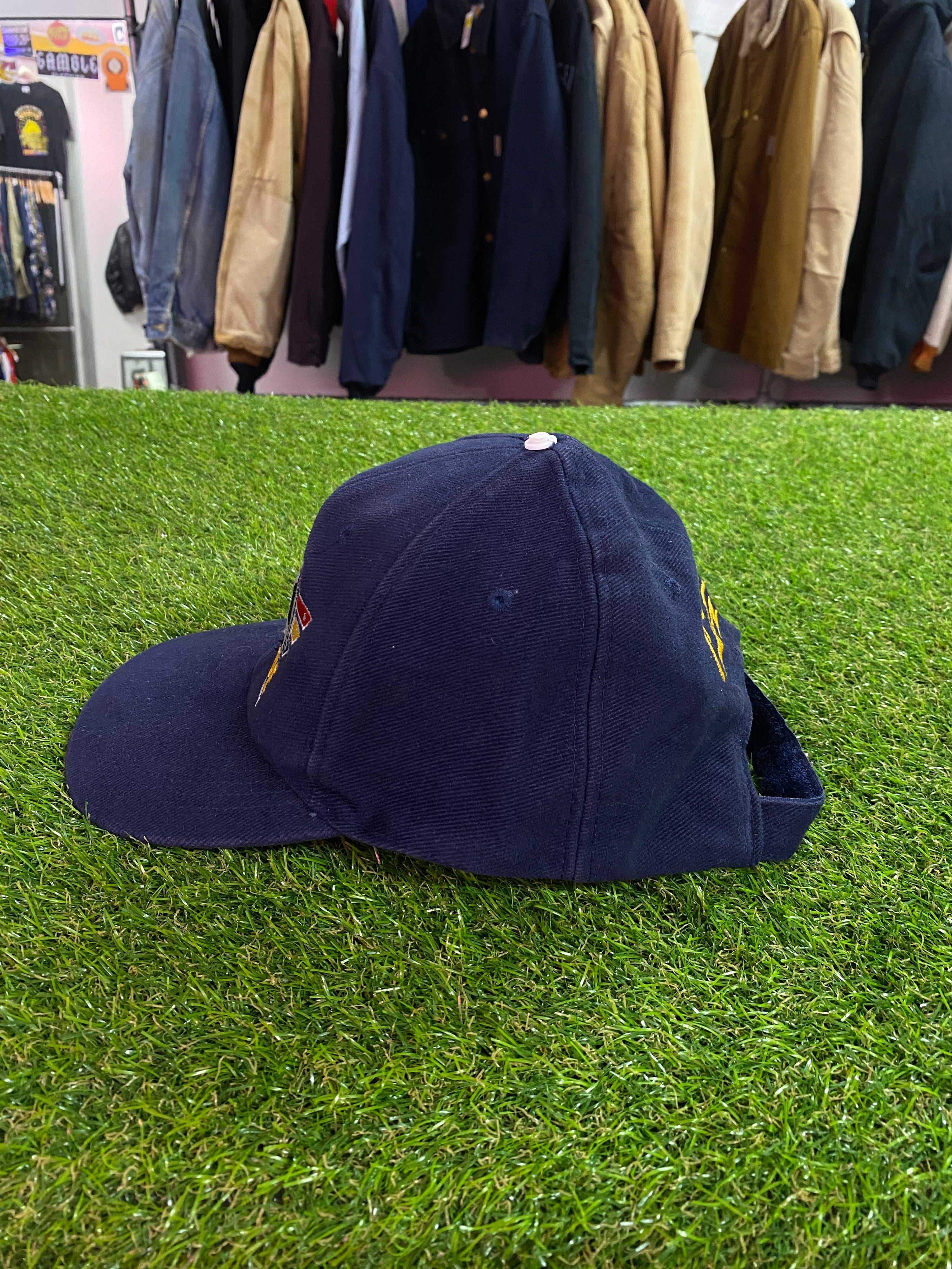 Vintage Adelaide Crows Grinning Crow Face Cap
