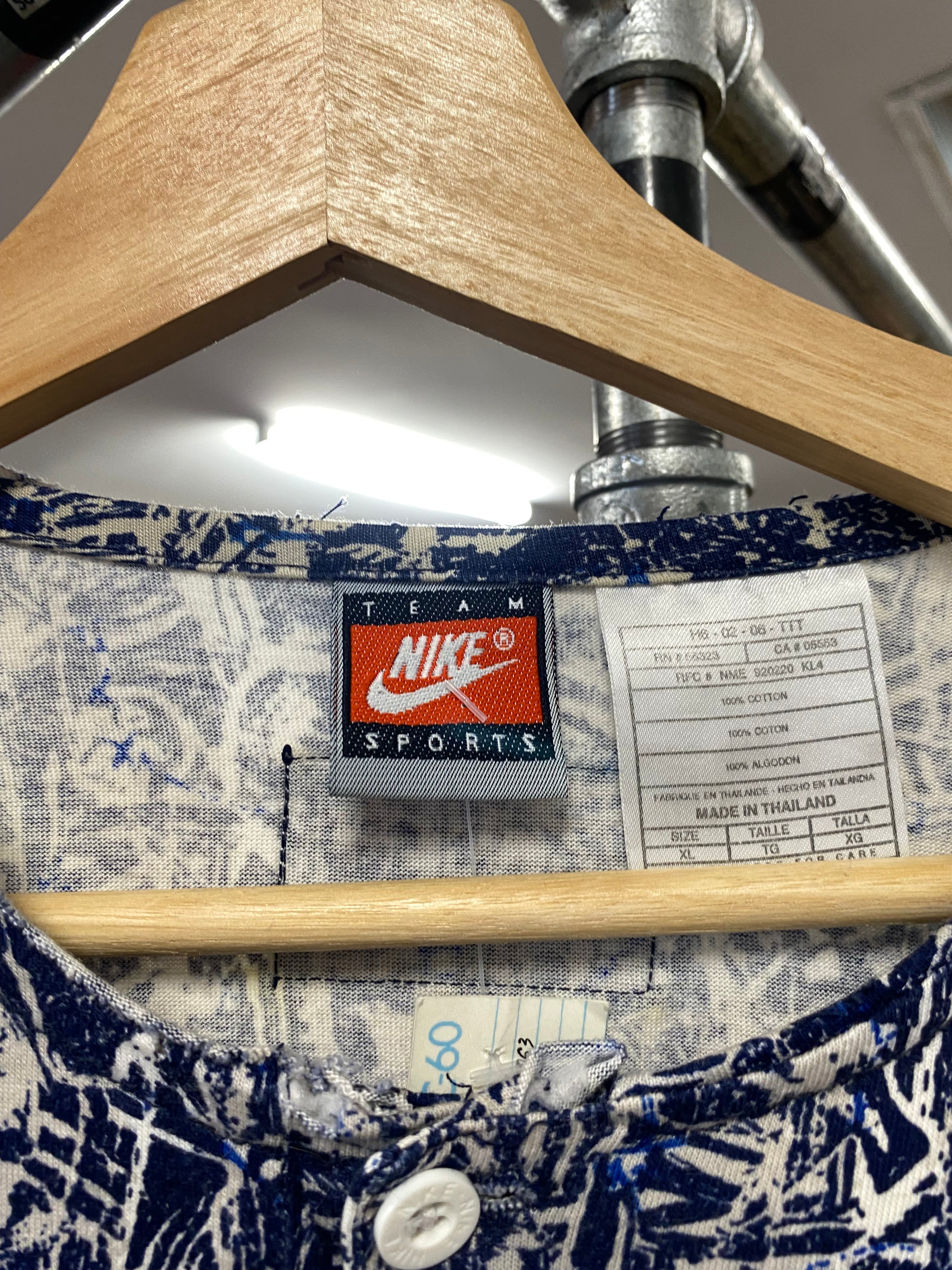 [XL] Vintage Nike Dallas AOP Bootleg