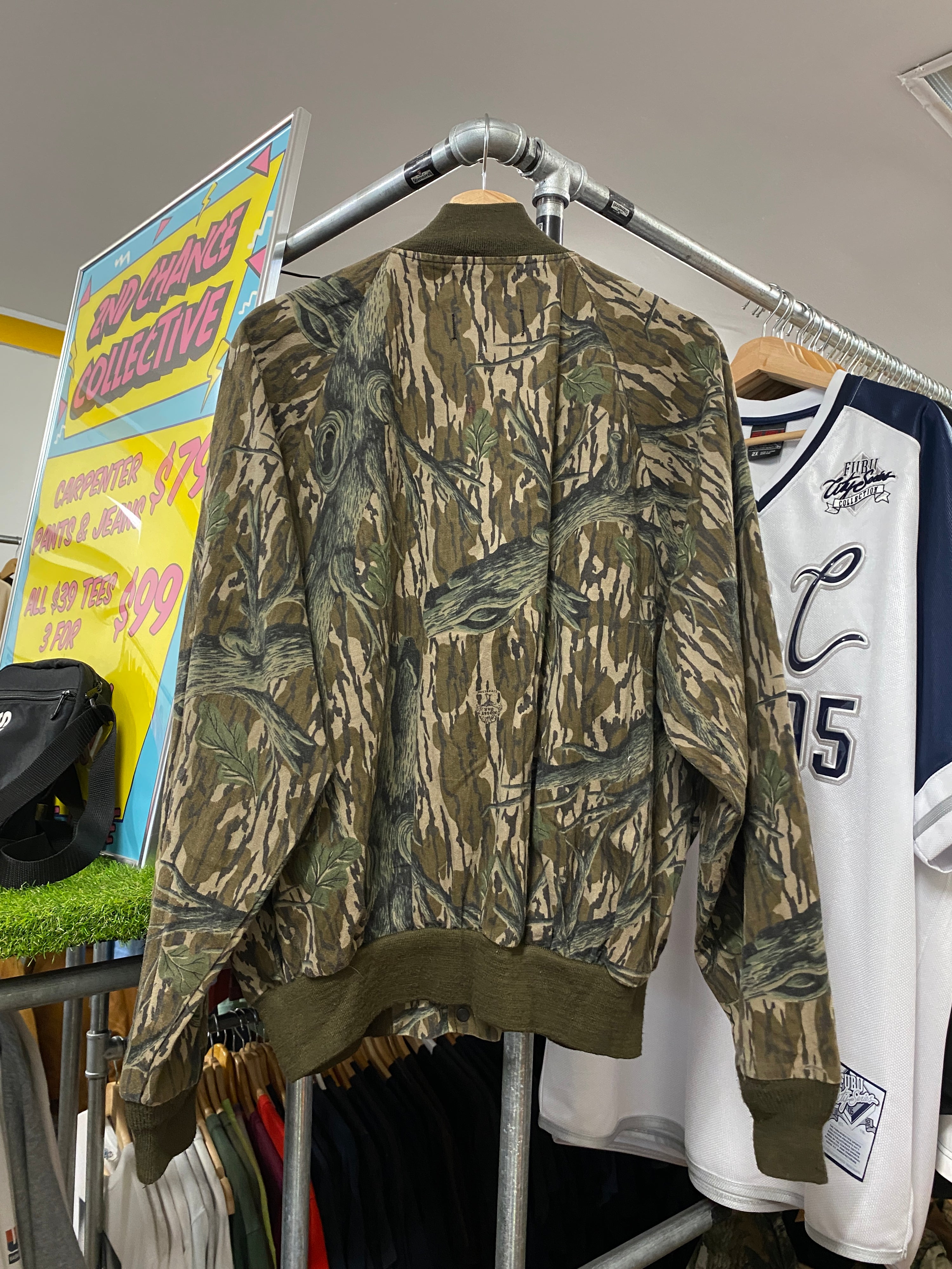 L - Mossy Oak Collared Button Up Windbreaker