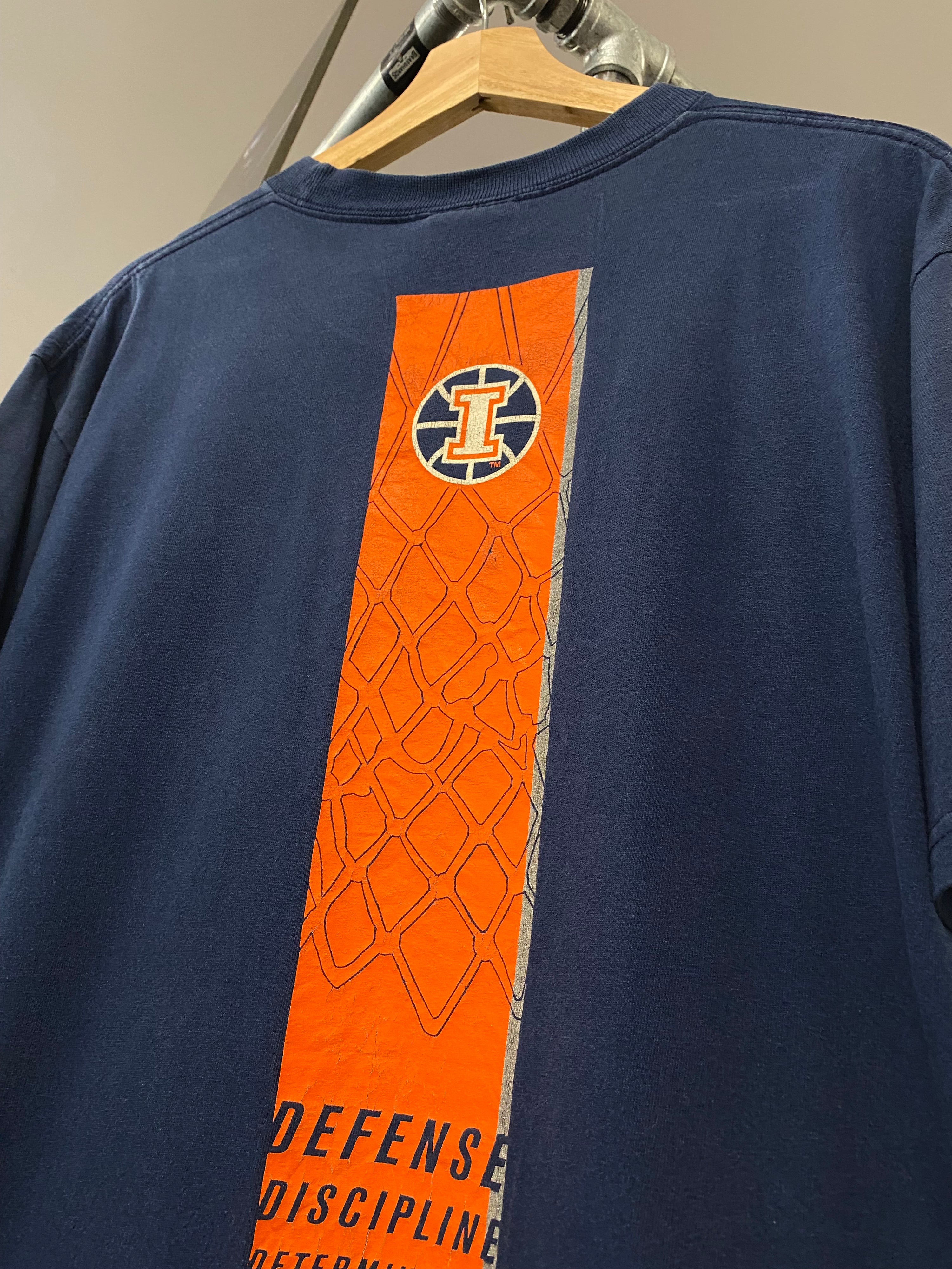 M - Nike Team x Illinois Basketball Dark Blue DS Tee
