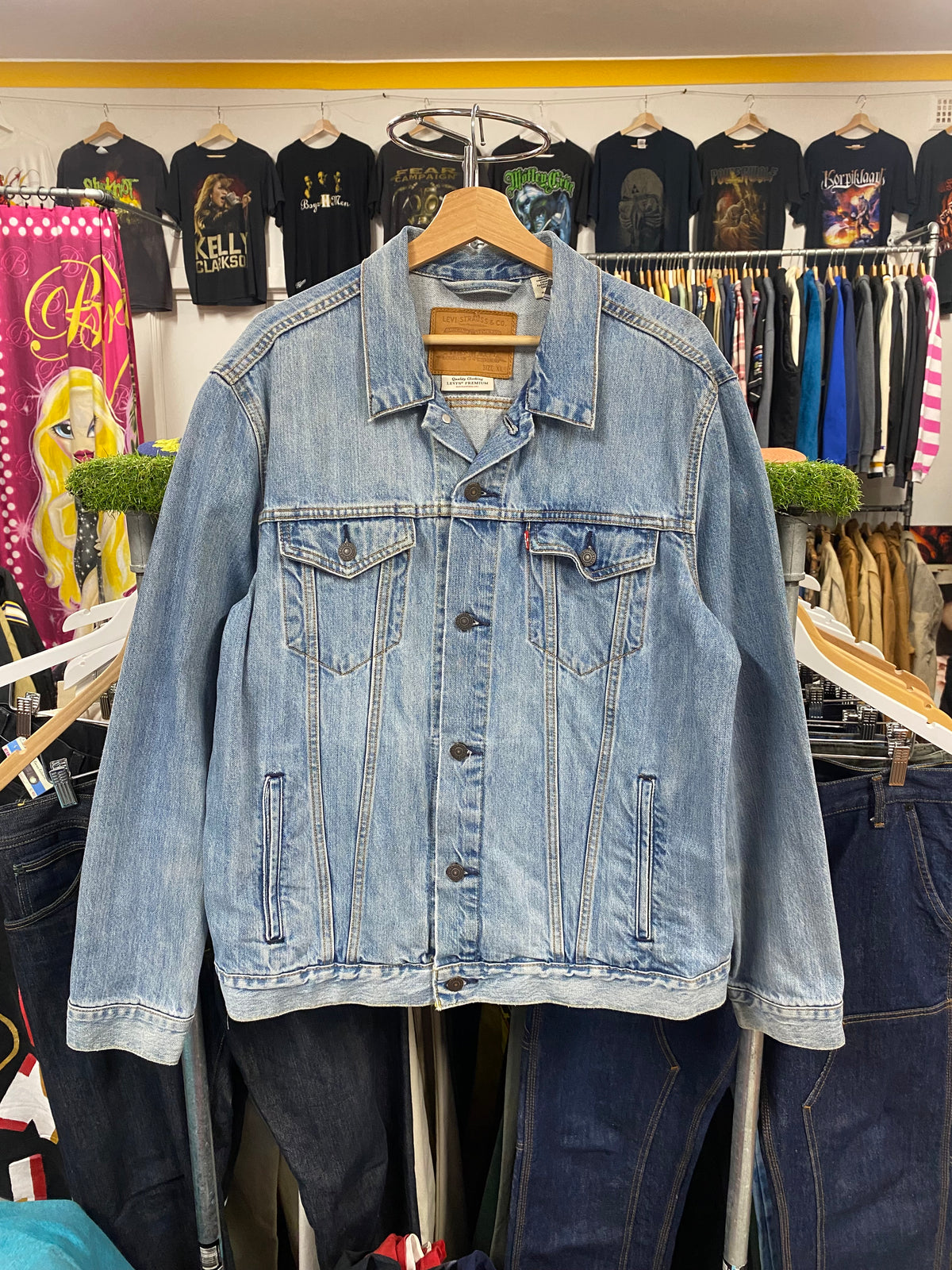 [XL] Levis Denim Trucker Jacket