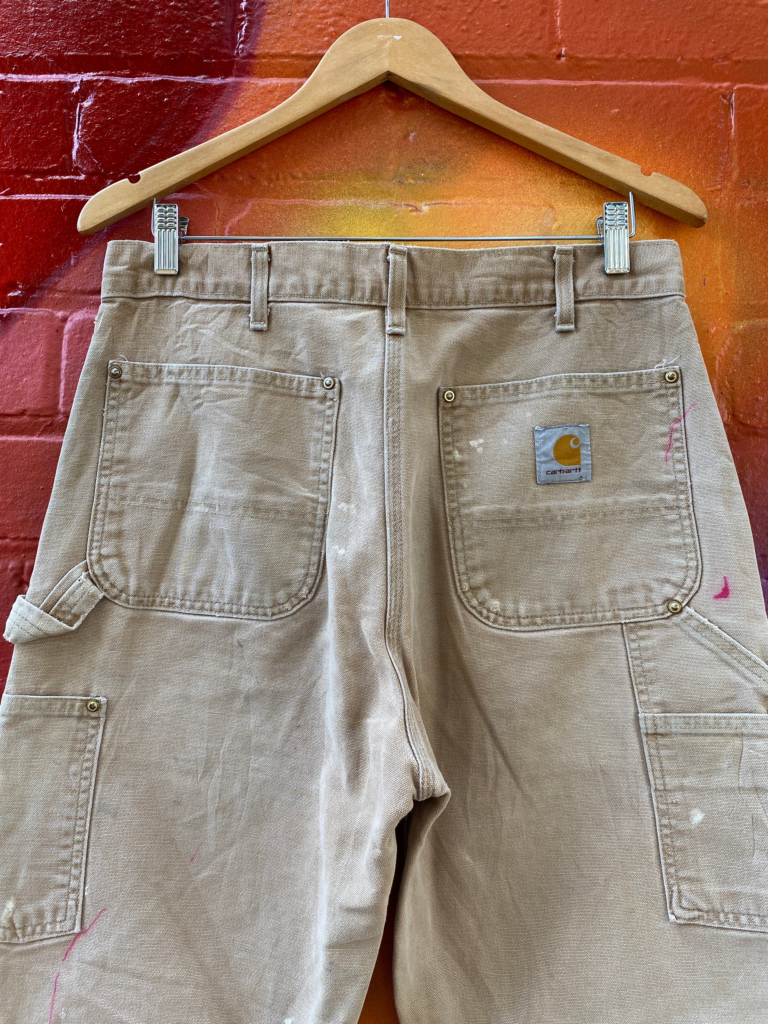 32 - Thrashed Vintage Carhartt Double Knees BRN