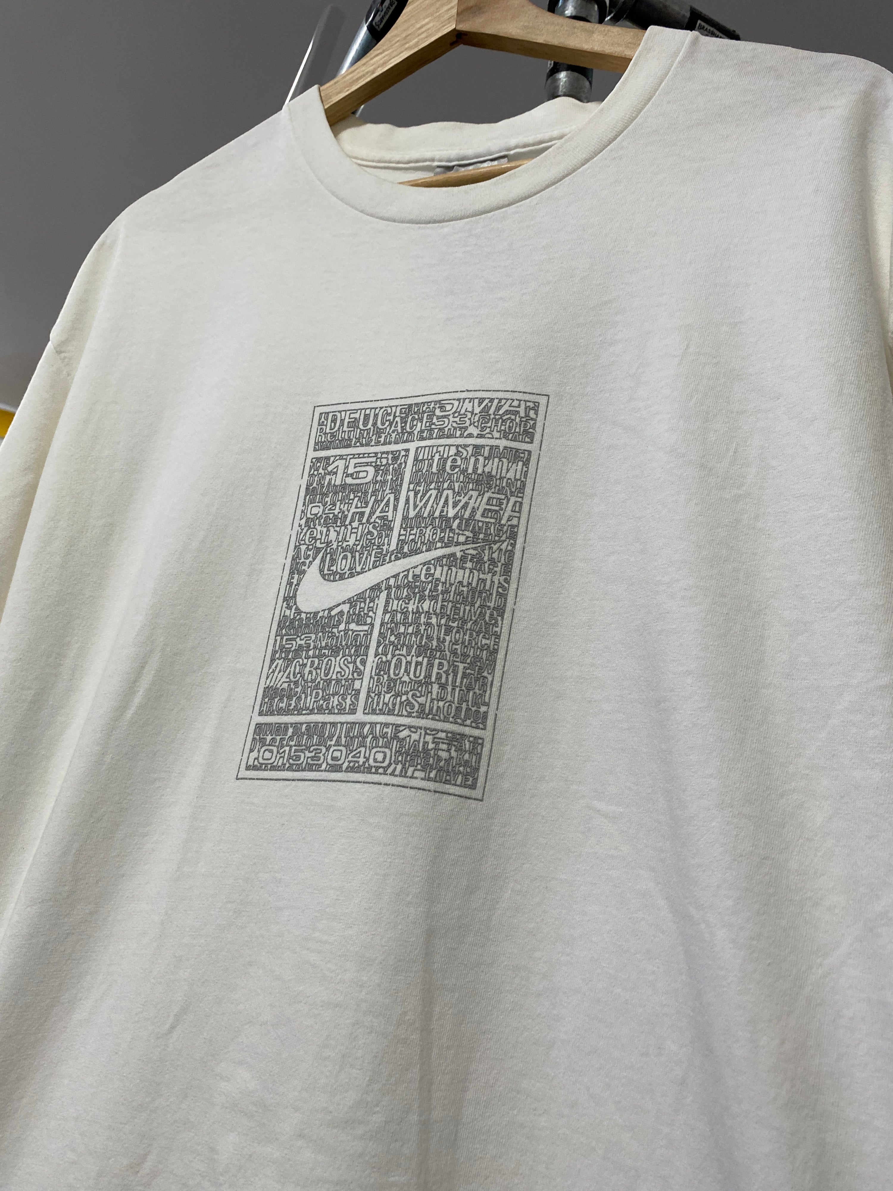 L - 2000s Nike Court Classic White Tee