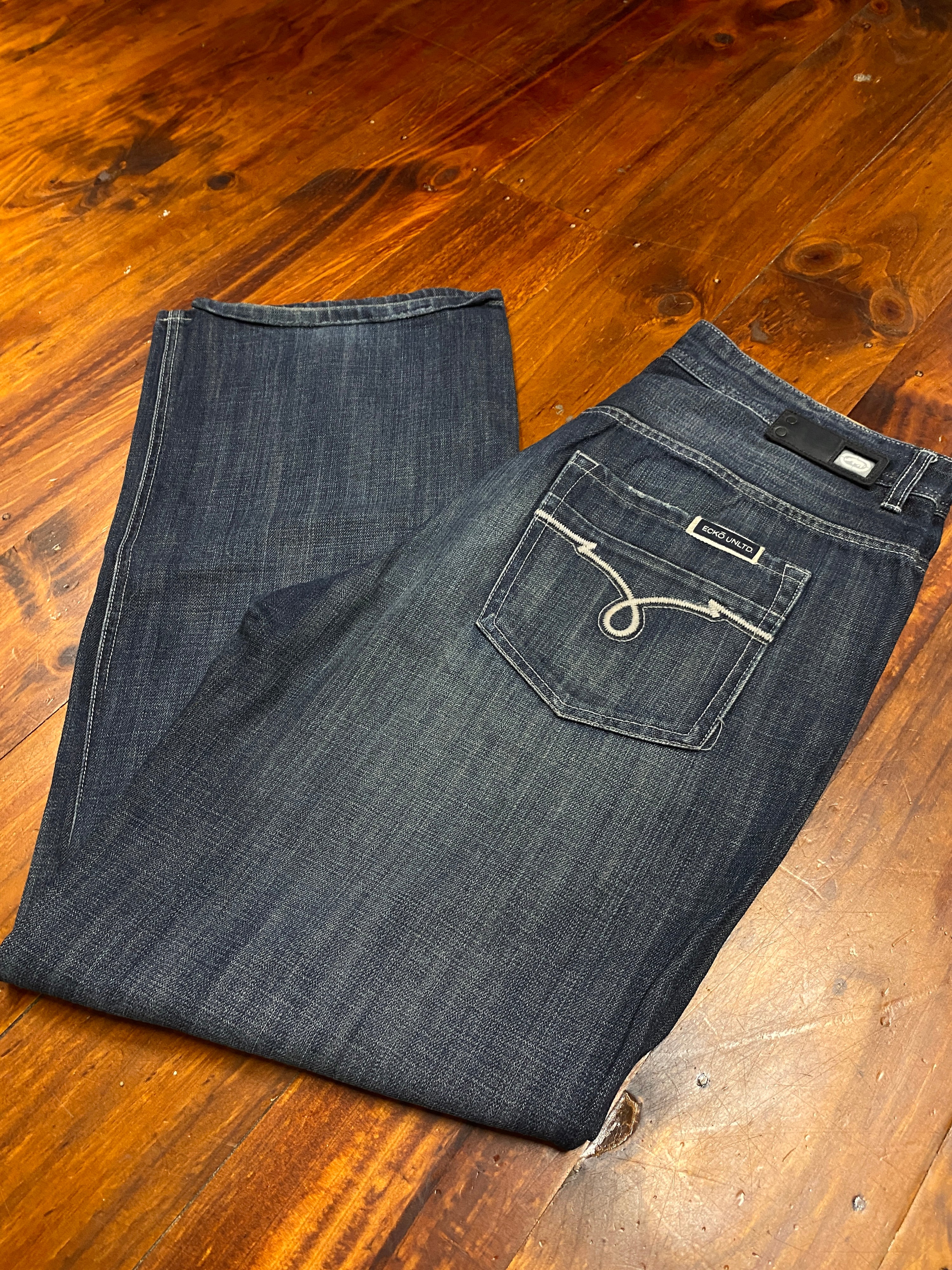 36 - Ecko Unltd Washed Denim Jeans
