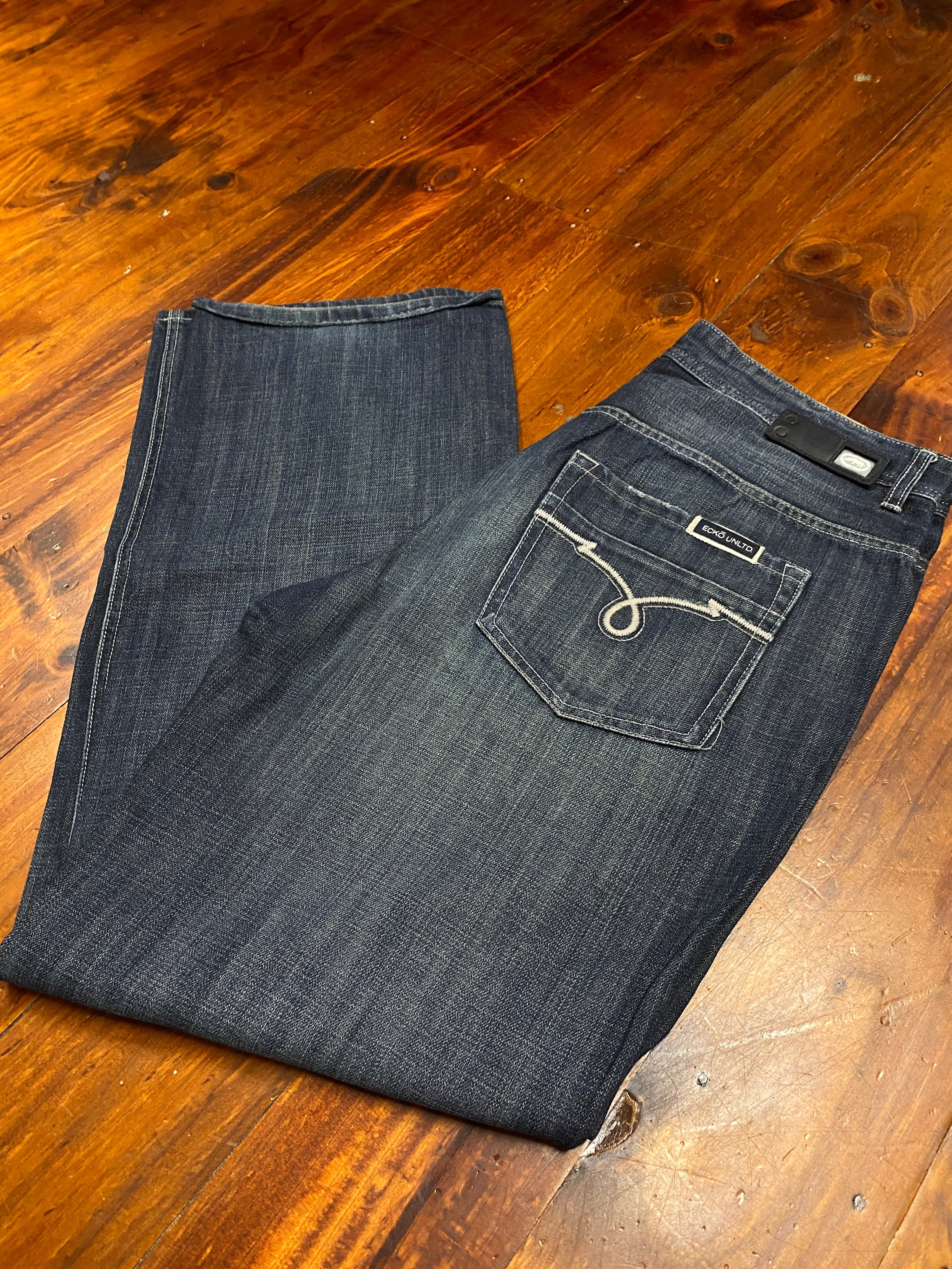 36 - Ecko Unltd Washed Denim Jeans