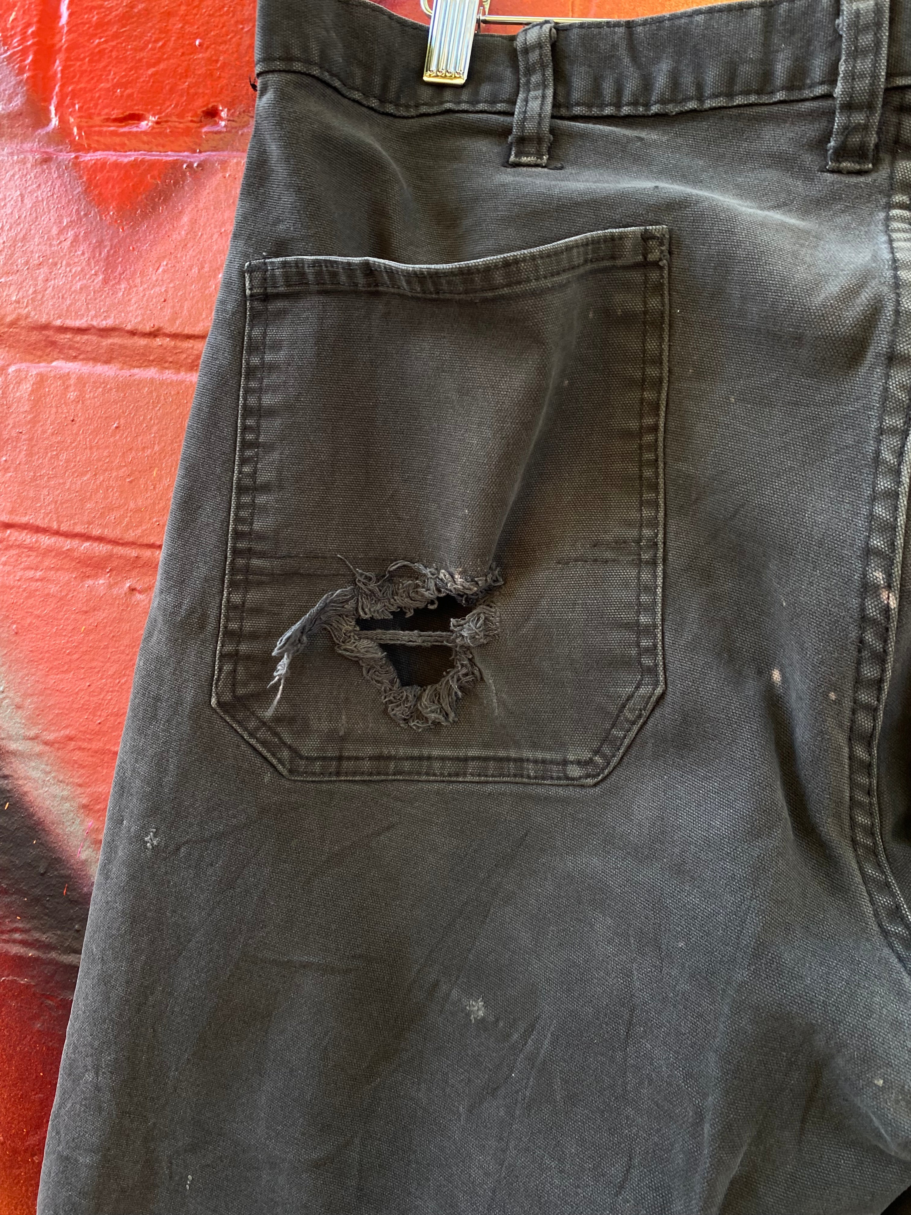 [38] Dickies Thrashed Black Carpenter Pants