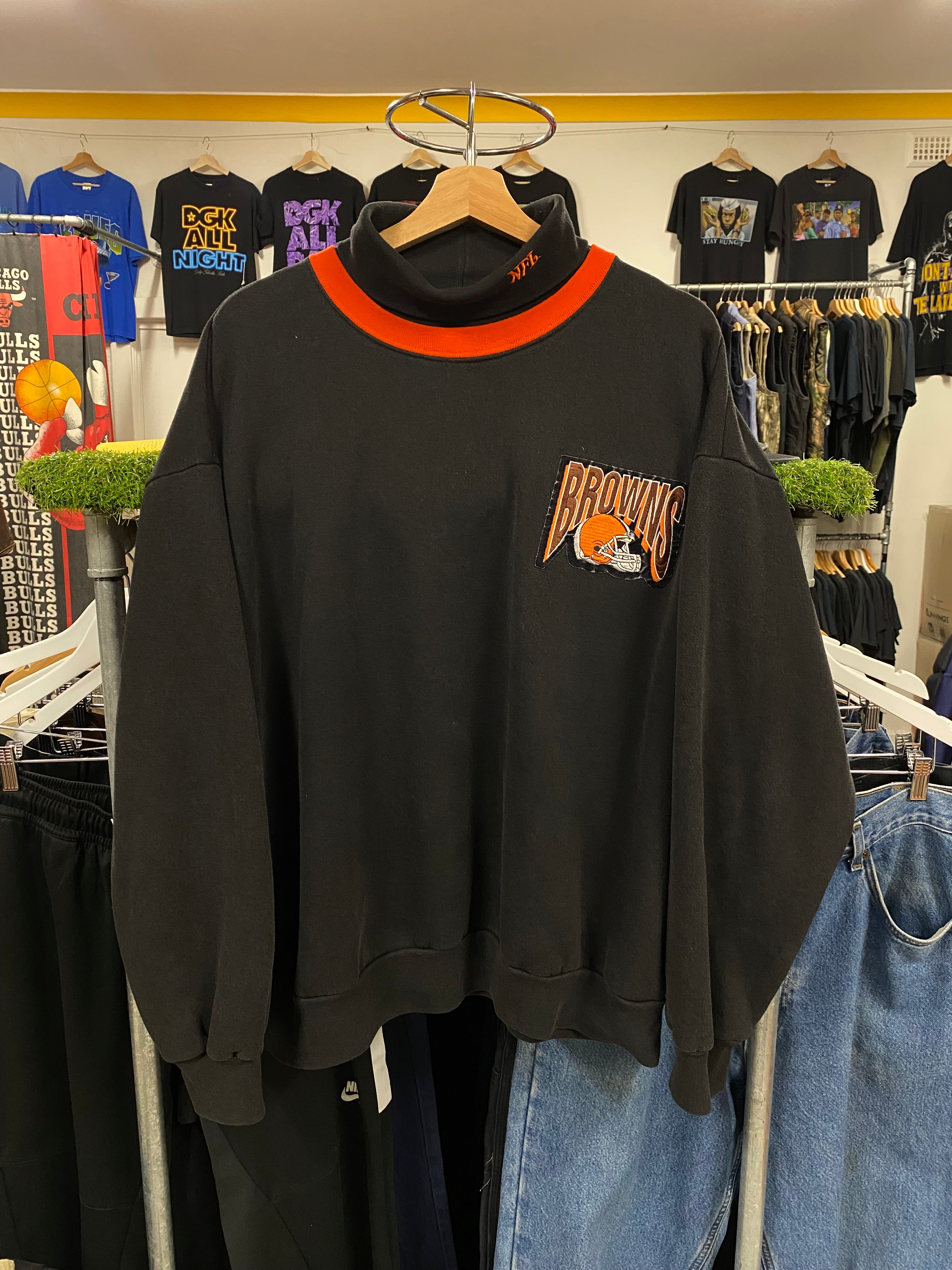 [2XL] Vintage Cleveland Browns Turtle Neck Sweatshirt