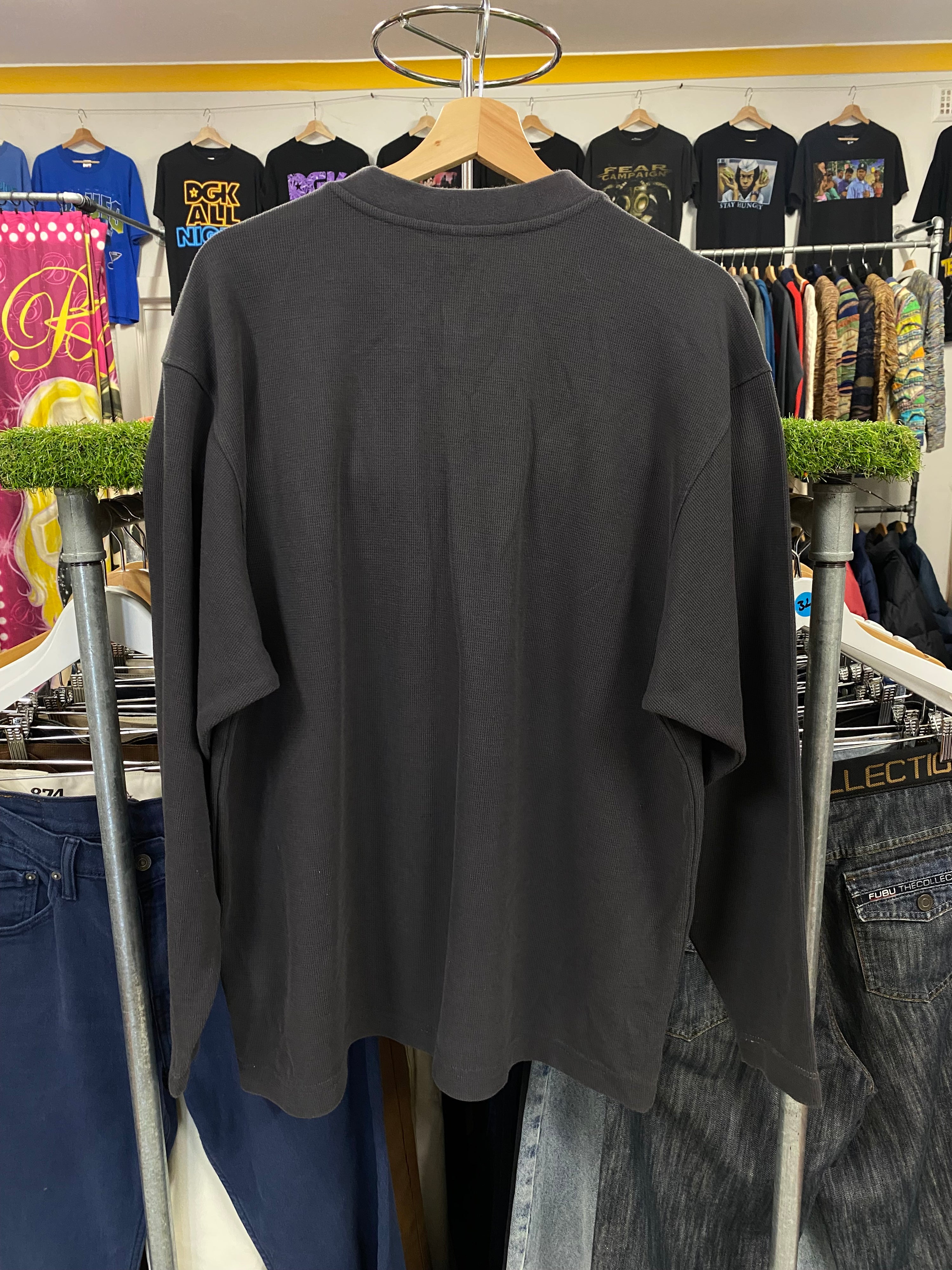 [L] Nike Steel Grey V-Neck LS