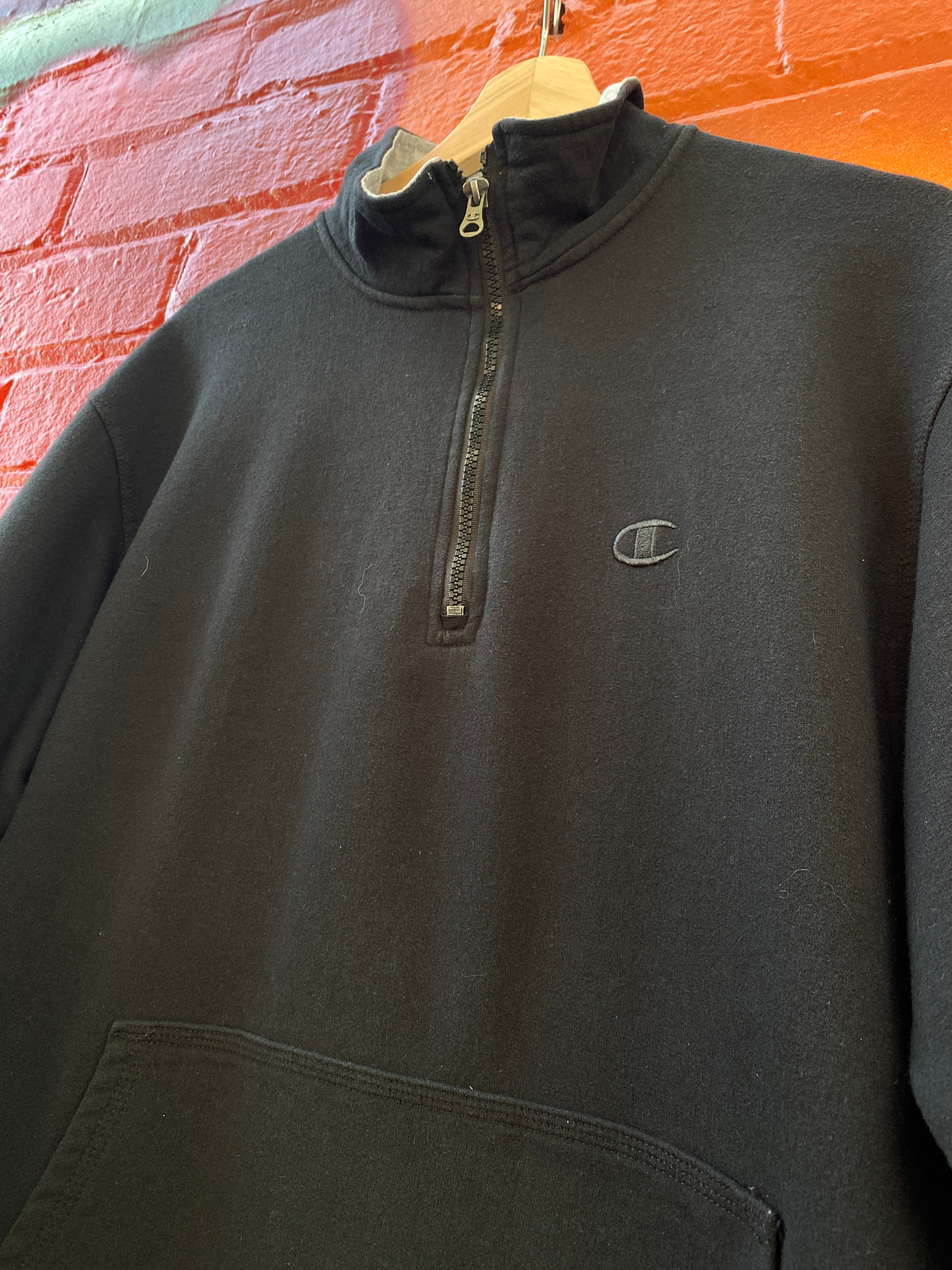 M - Champion 1/4 Zip Black Jumper