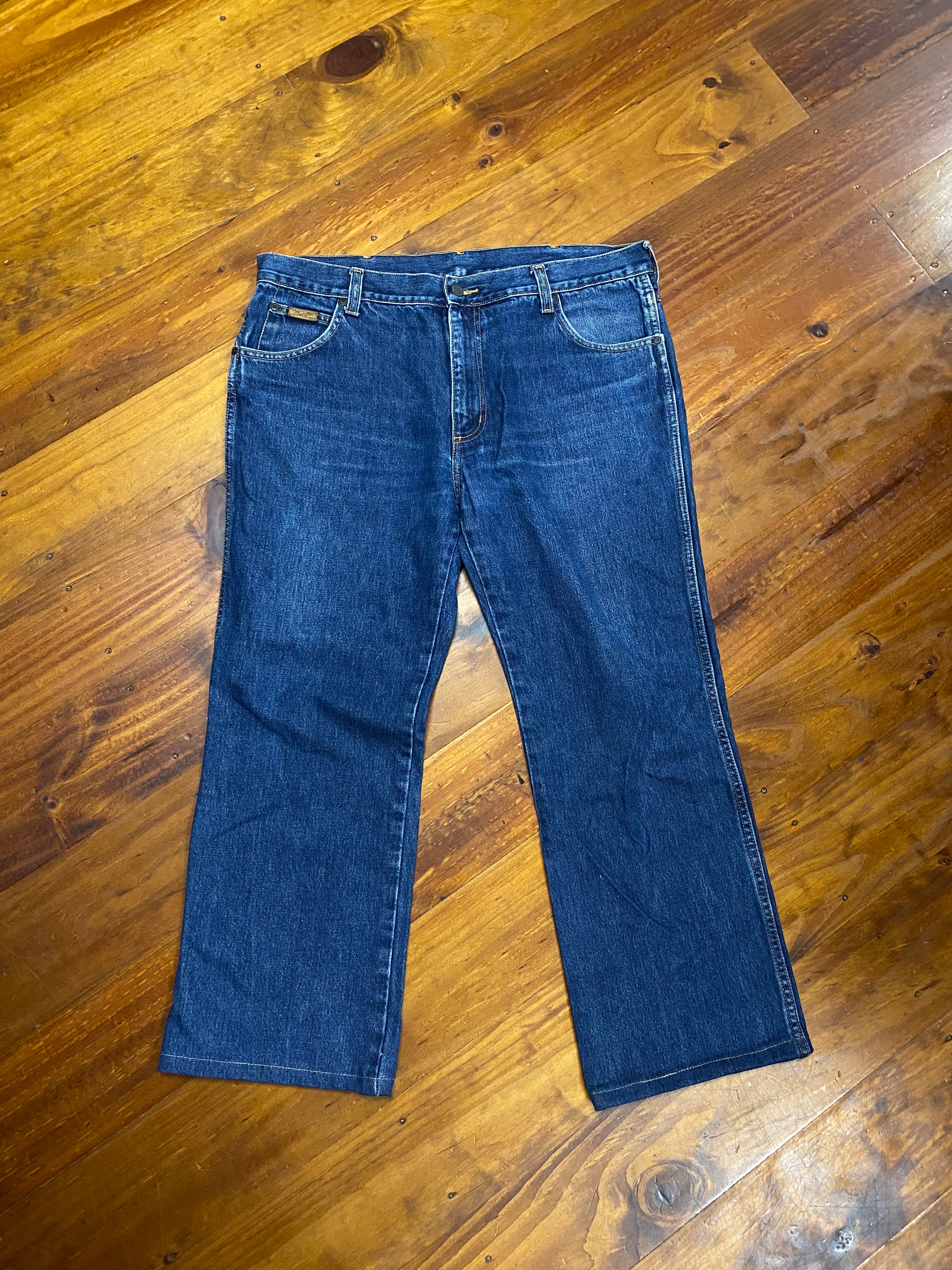[36] Wrangler Bootcut Jeans WJ14