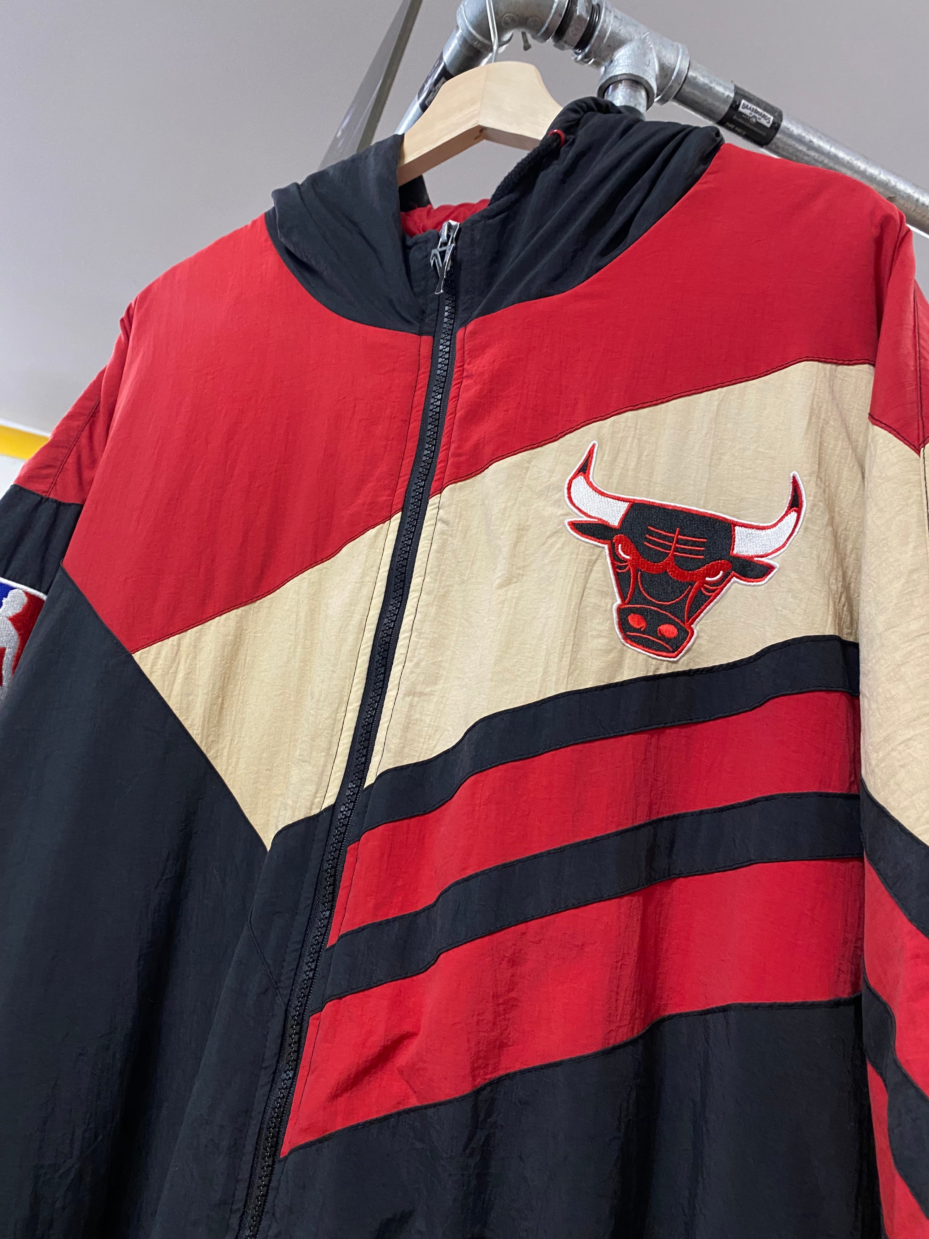 [3XL] M&N Chicago Bulls Puffer Jacket Hooded