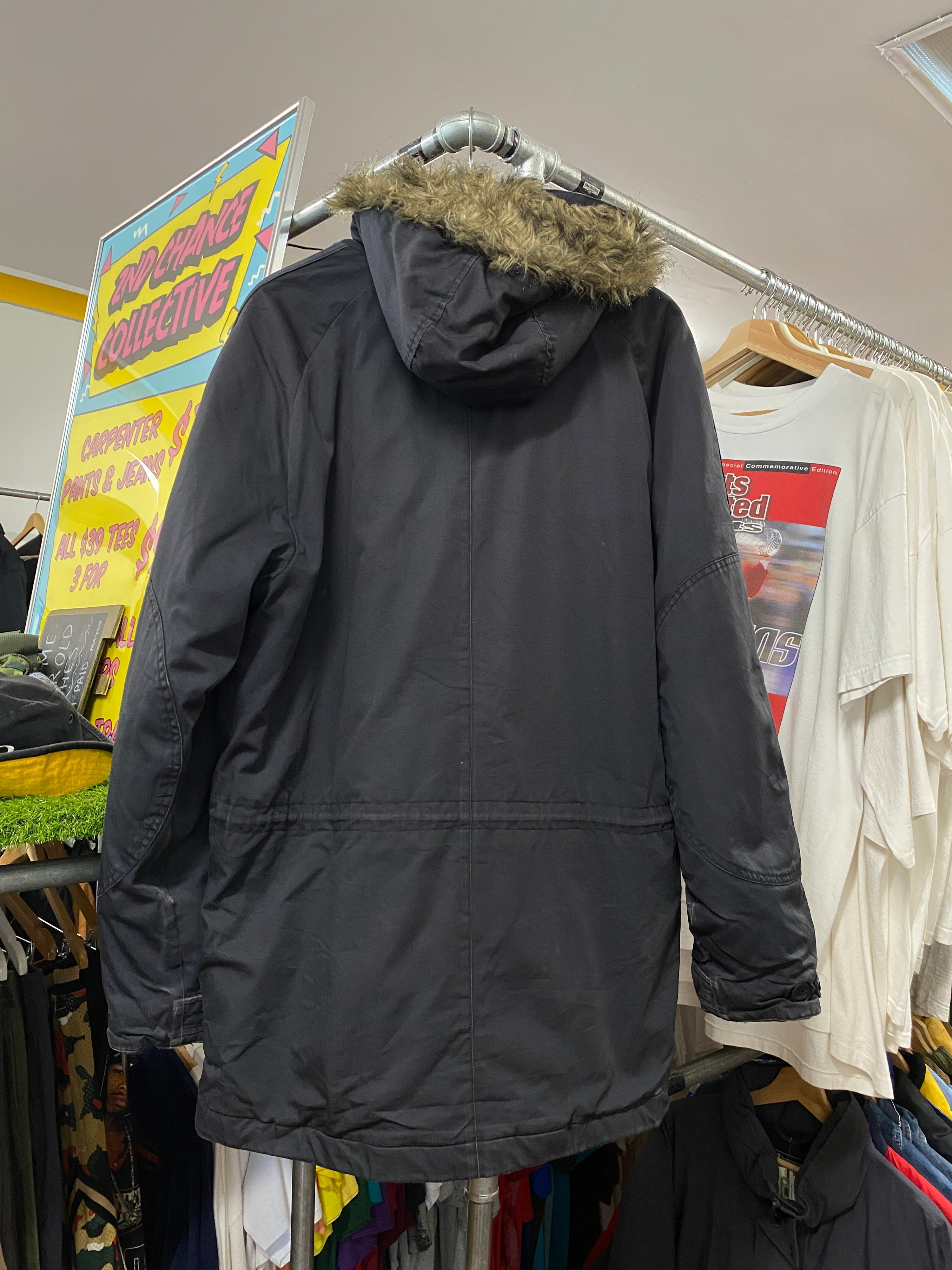M - Adidas Heavyweight Fur Hood Jacket