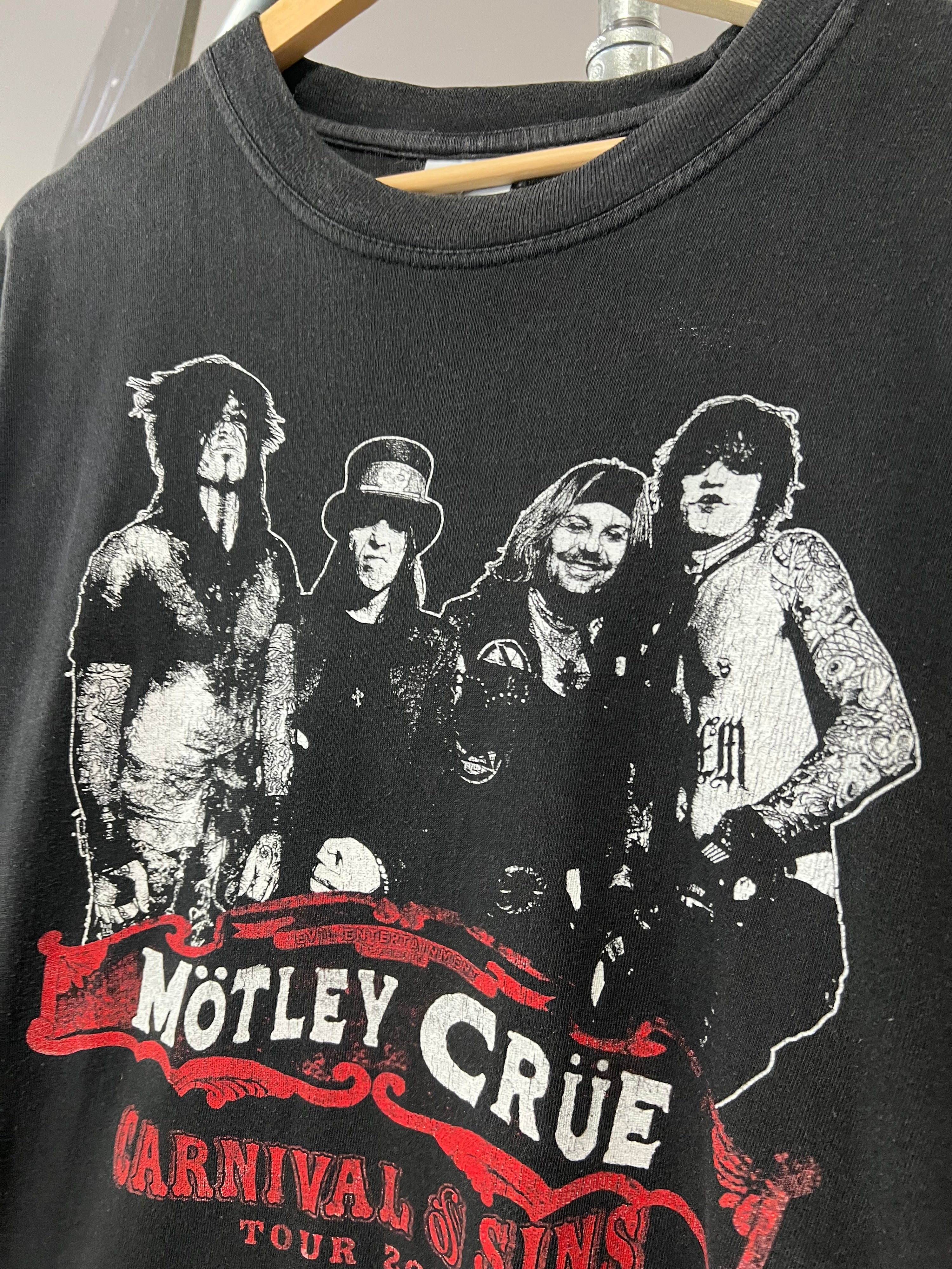 [L] 2005 Motley Crue Carnival Sins AUS Tour DS