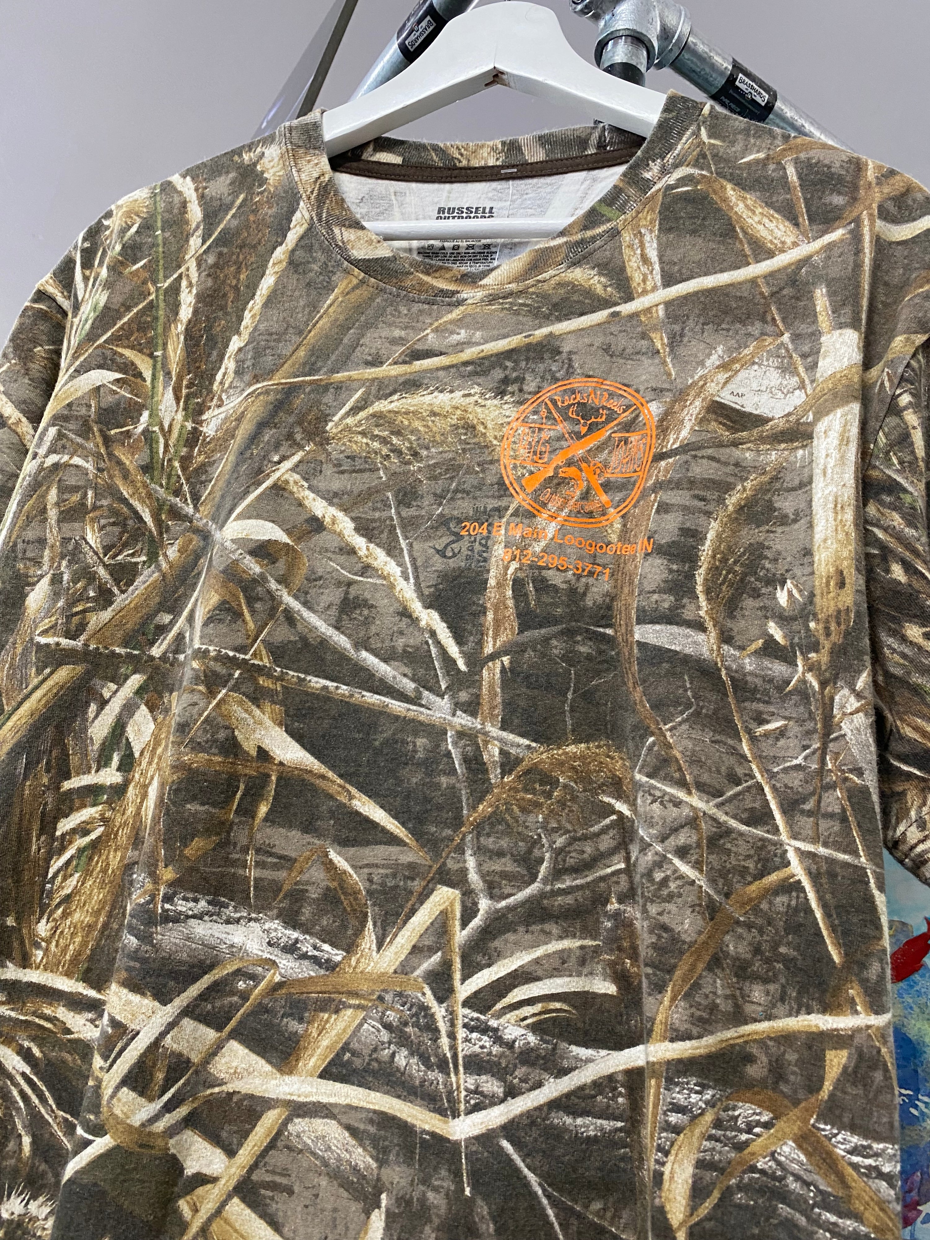 L - Big Johns Racks N Reels Realtree Tee DS
