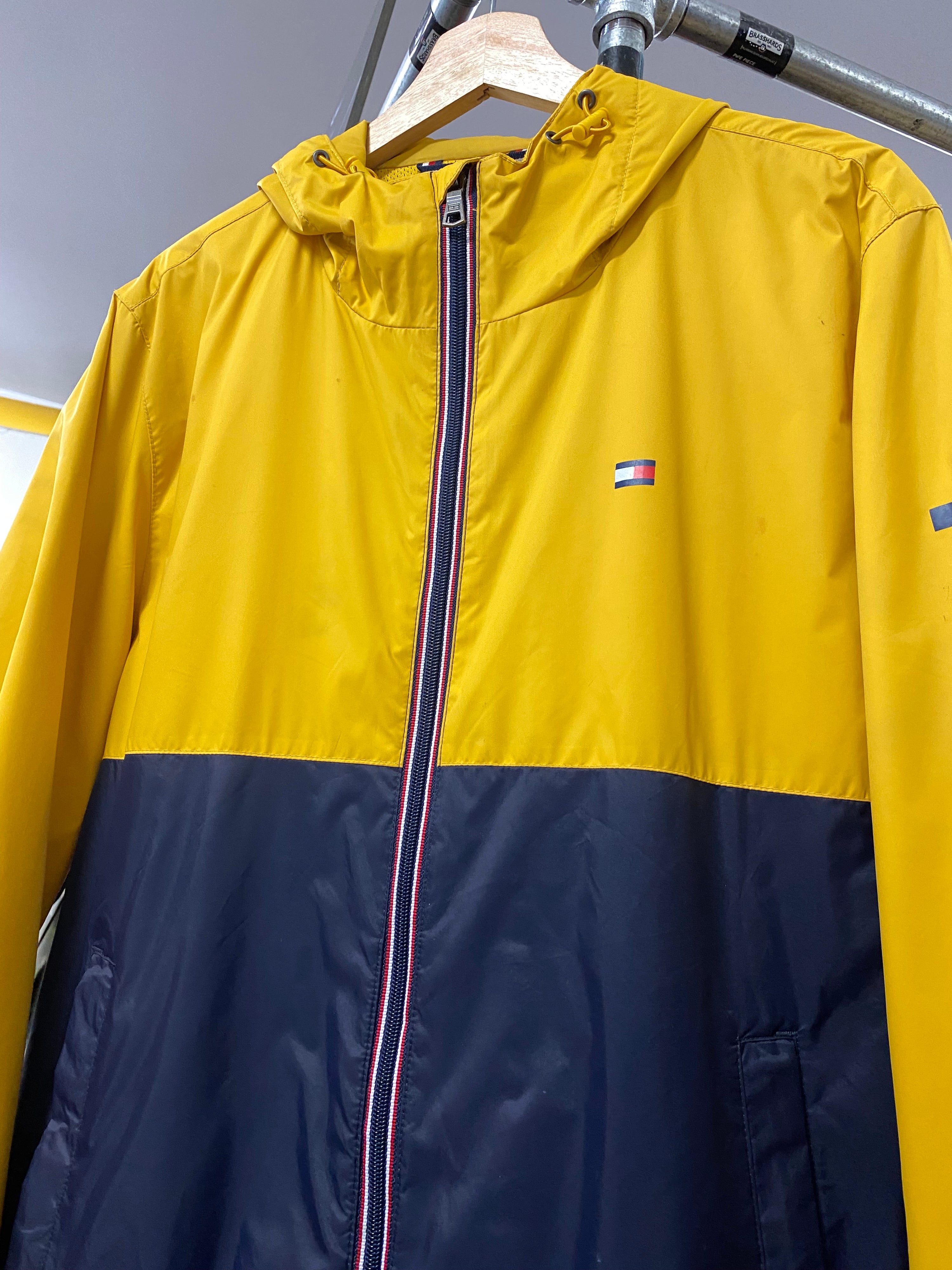 [M] Tommy Hilfiger Yellow/Blue Spray Jacket