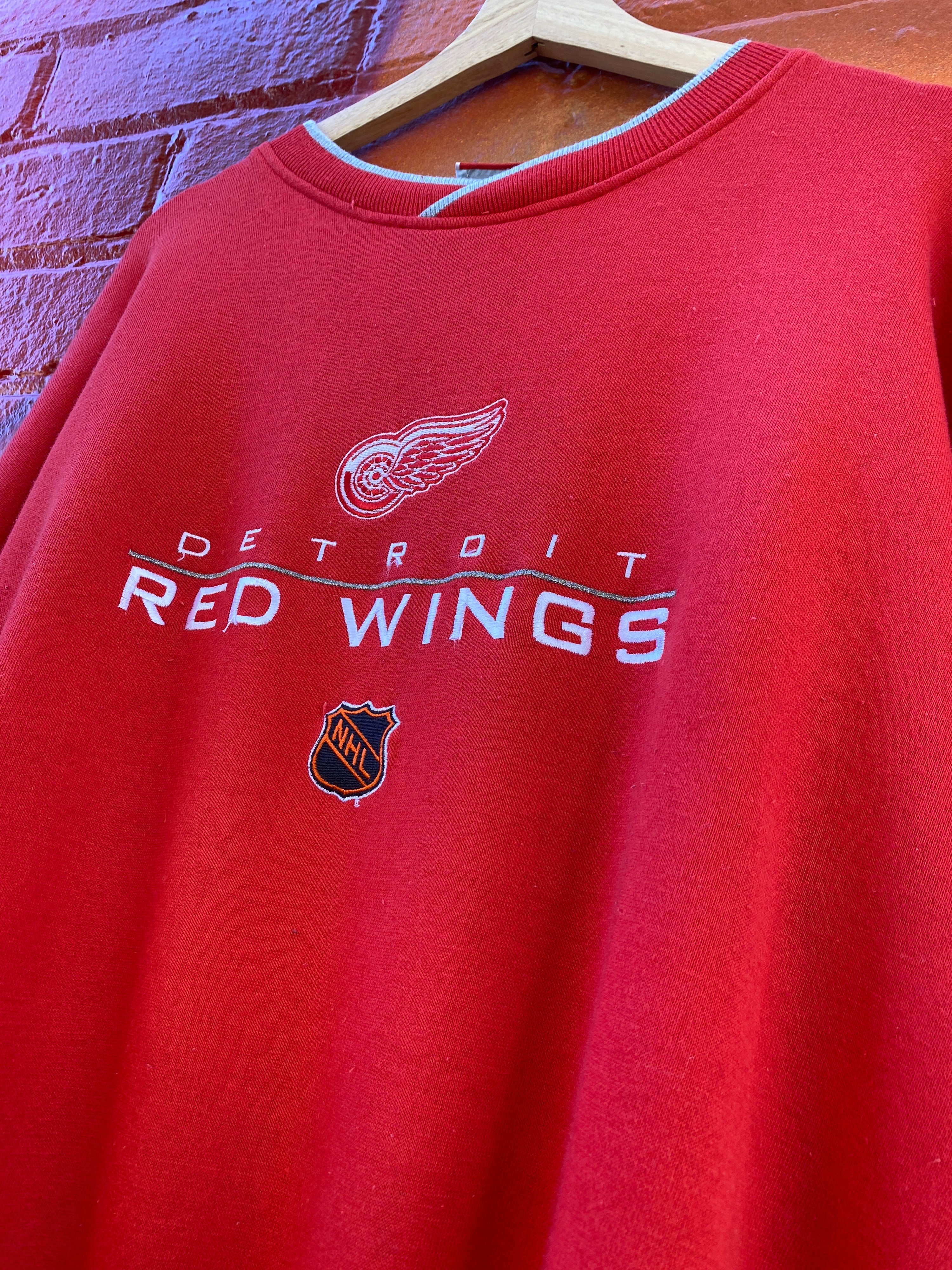 XL - Embroidered Detroit Red Wings Fan Gear Jumper