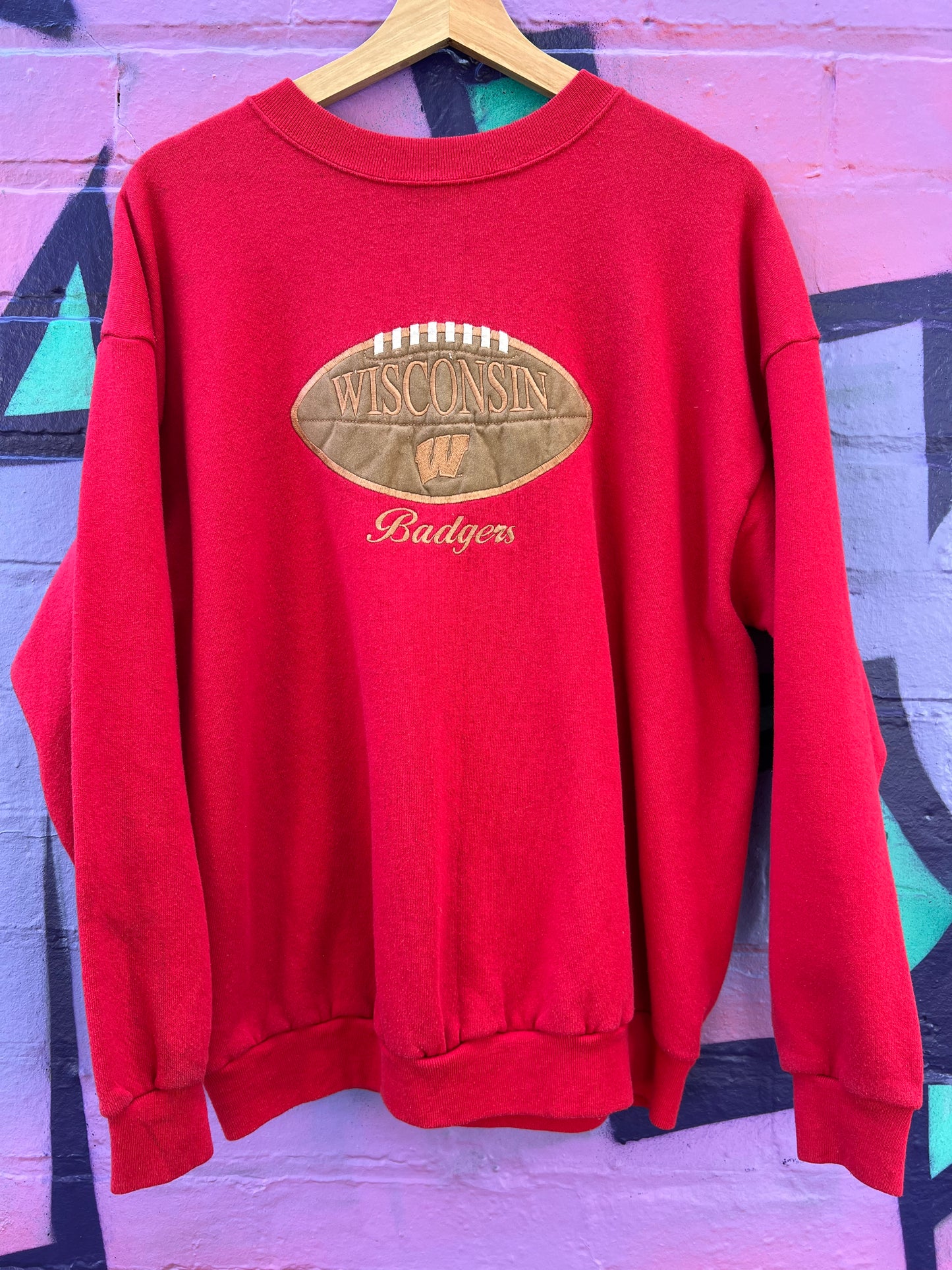 L - Embroidered Wisconsin Badgers Red Jumper