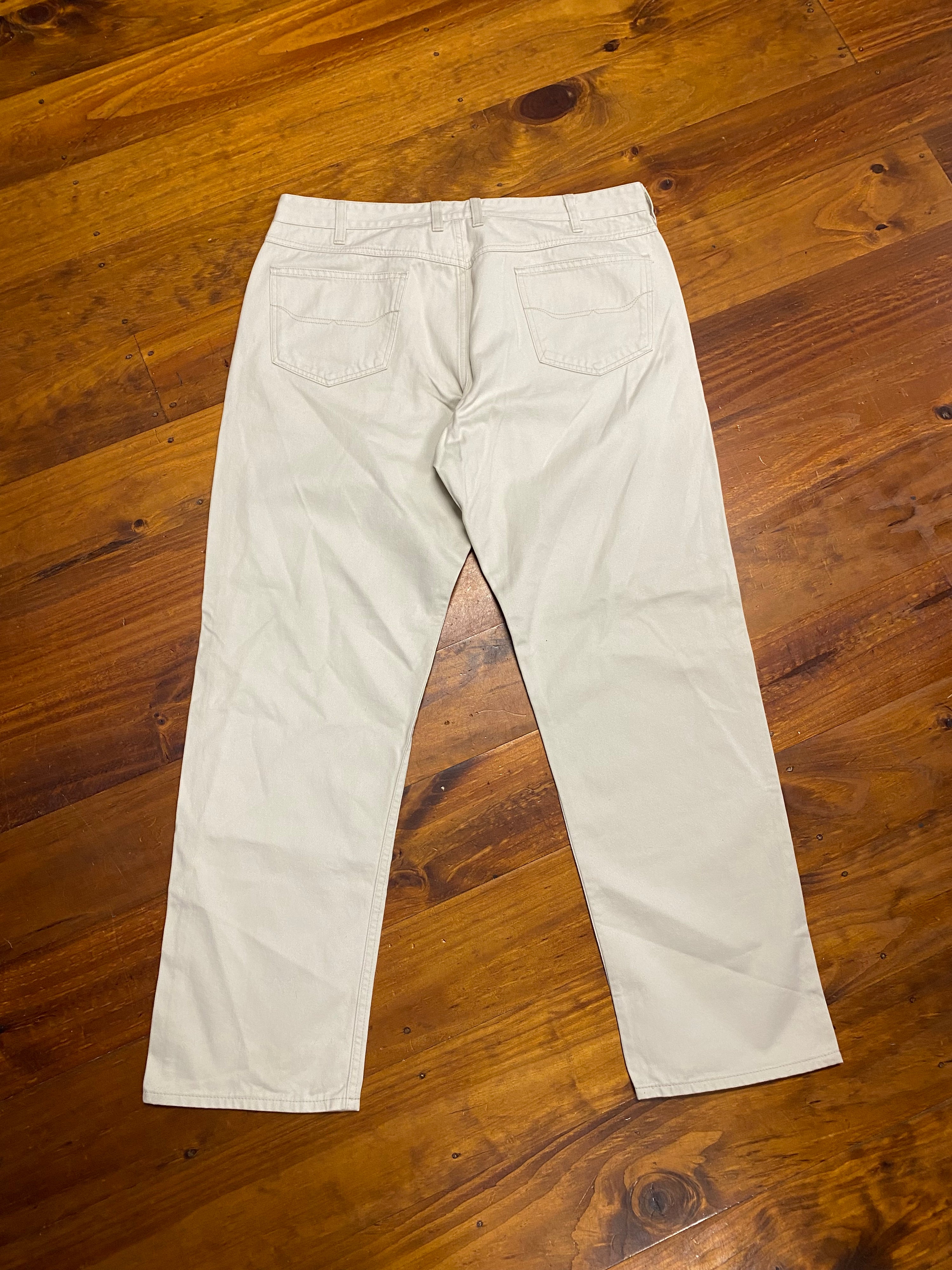 [40] R.M. Williams Cream Pants Brand New