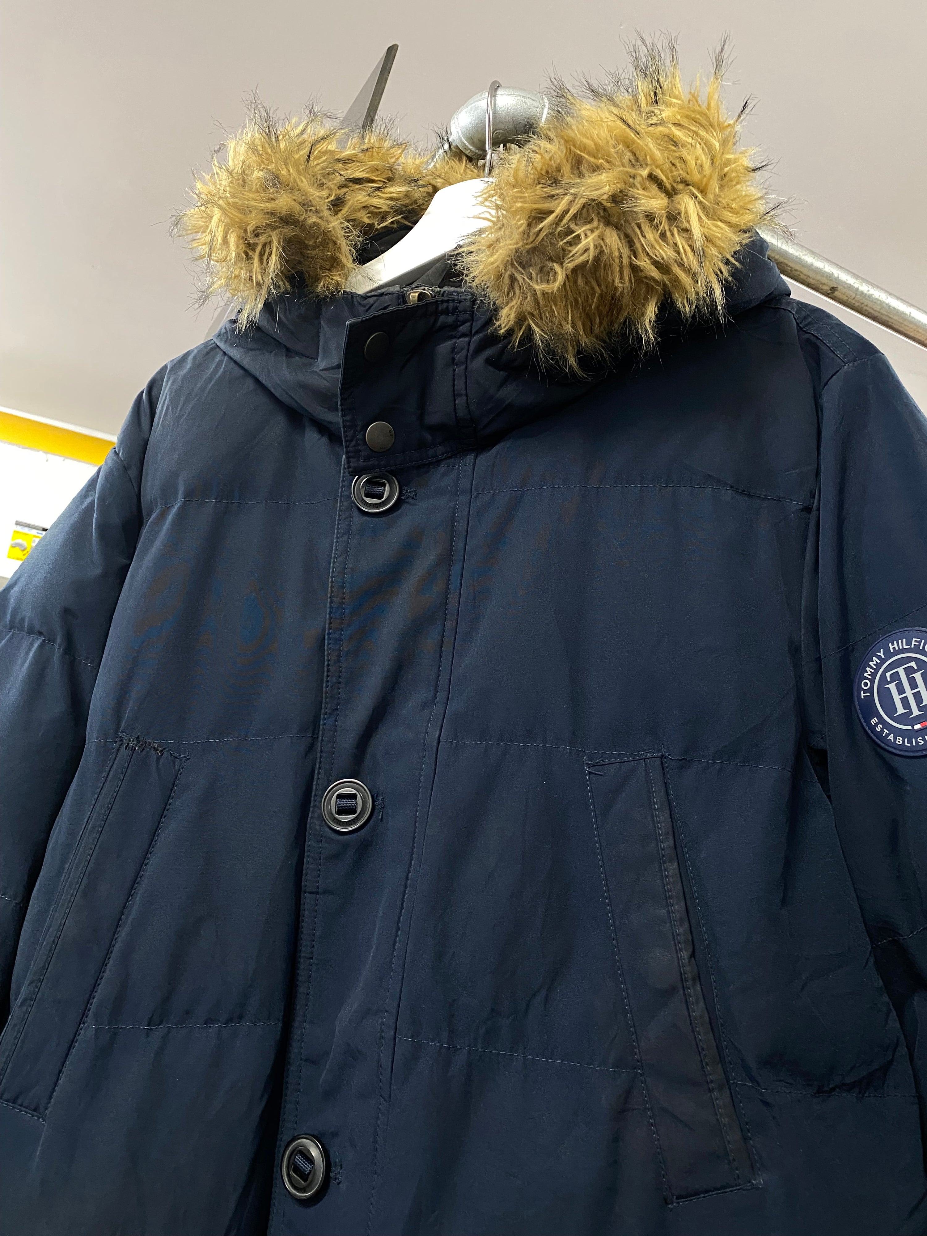 M - Tommy Hilfiger Heavyweight Fur Hood Jacket