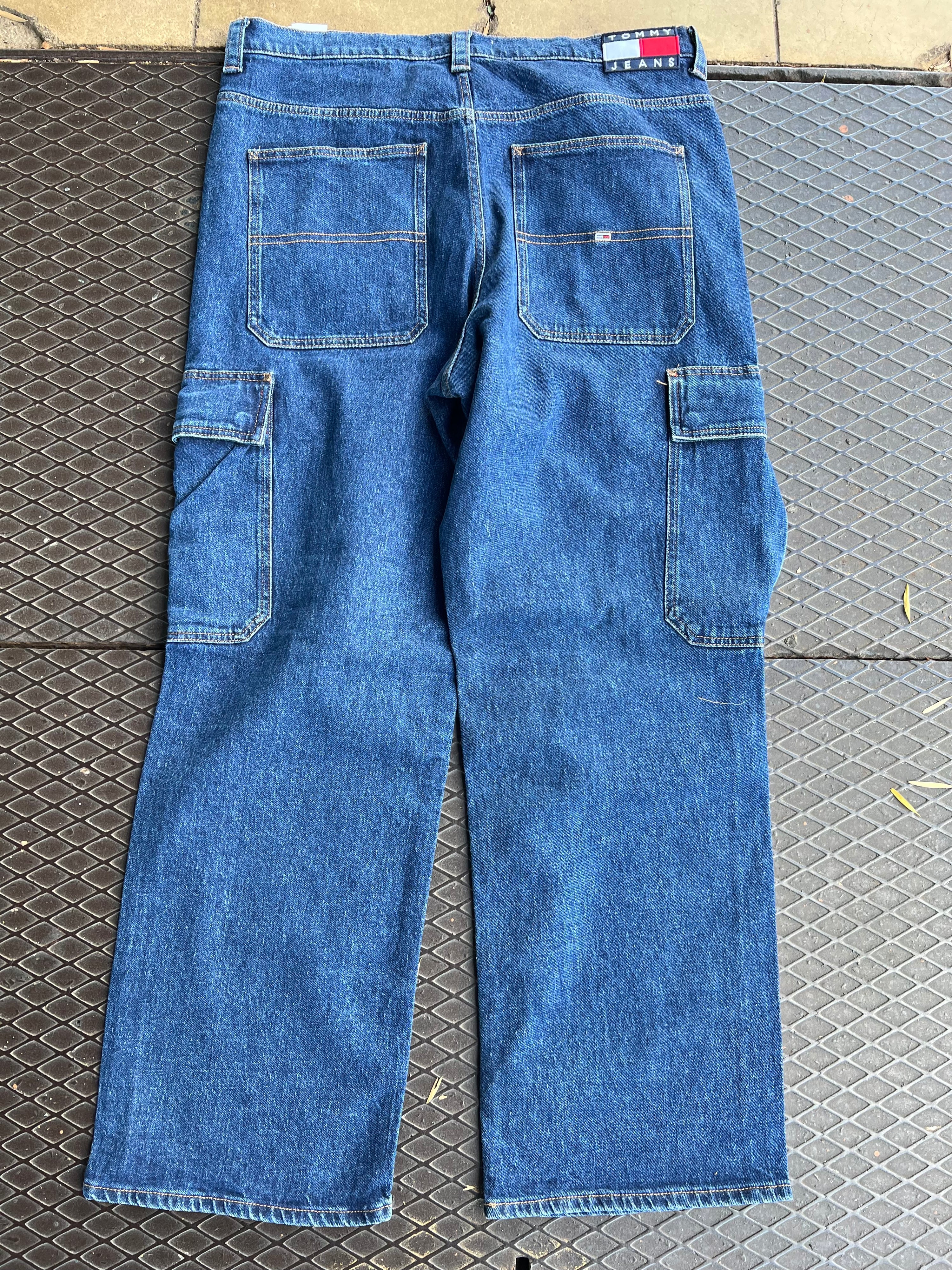 36 - Tommy Jeans DB Denim 36 x 32