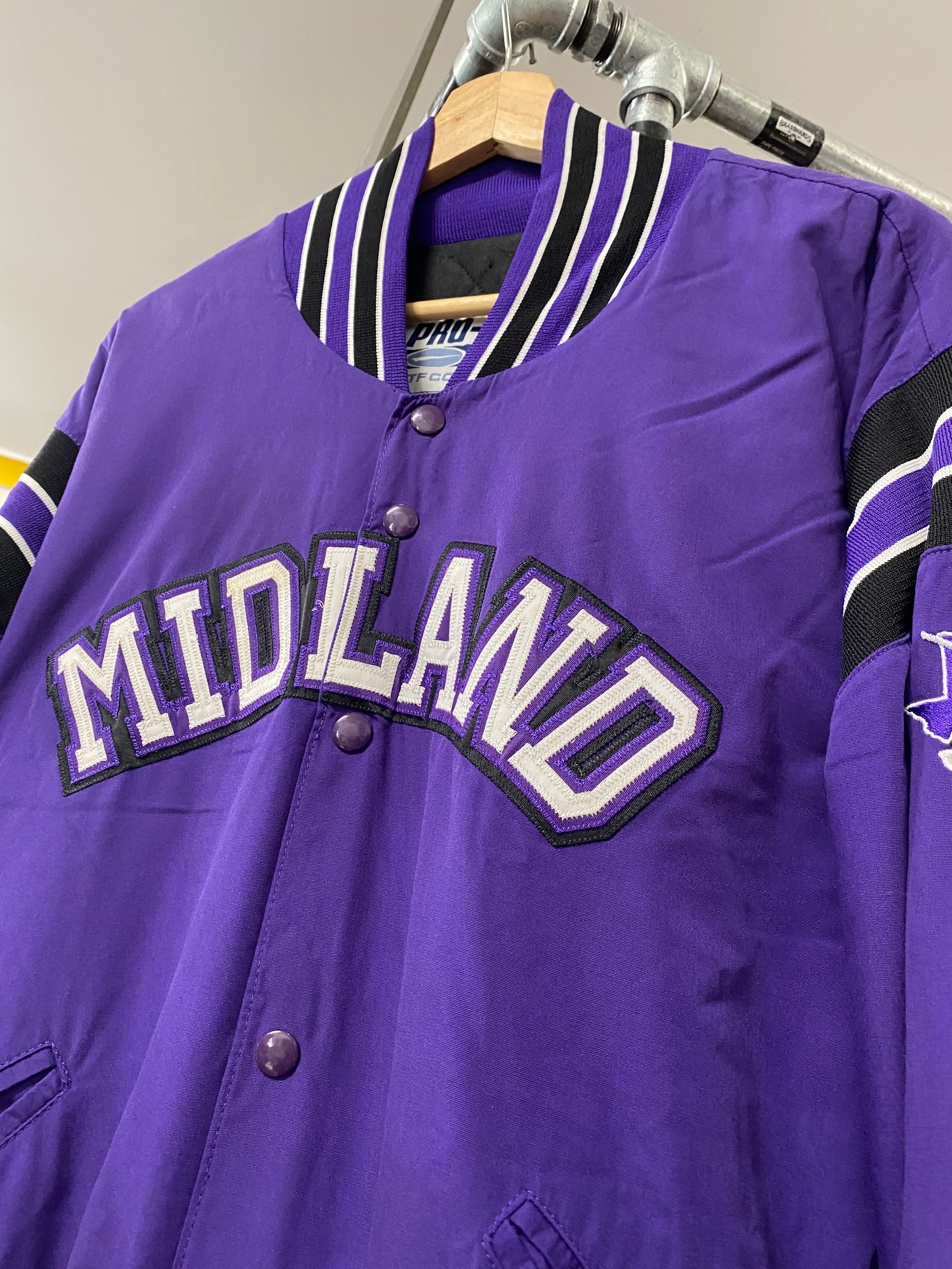 [L] Midland Purple Button Up Jacket