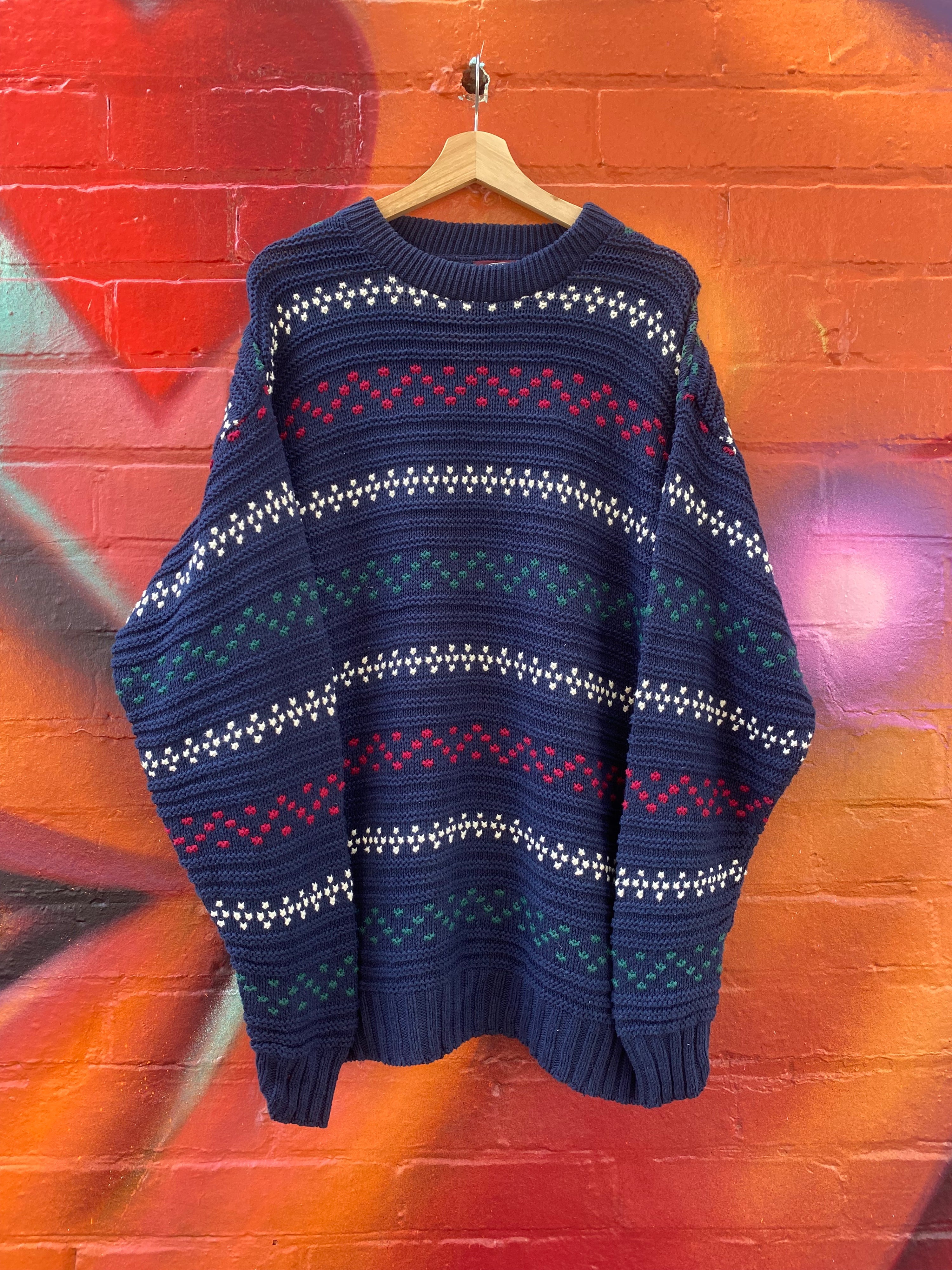 [L] Victoria Dry Goods Navy w/ Small Stars Knit Sweater