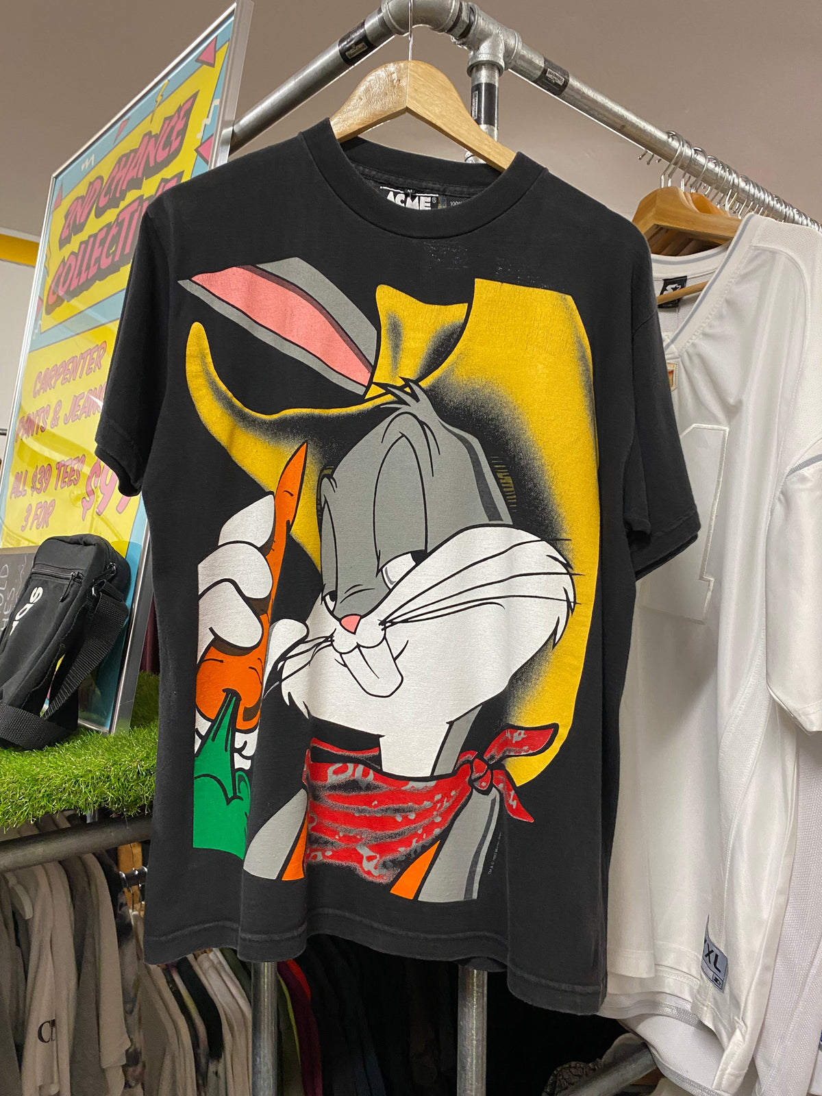 [M] 1993 Bugs Bunny Shadow Print ACME Tshirt