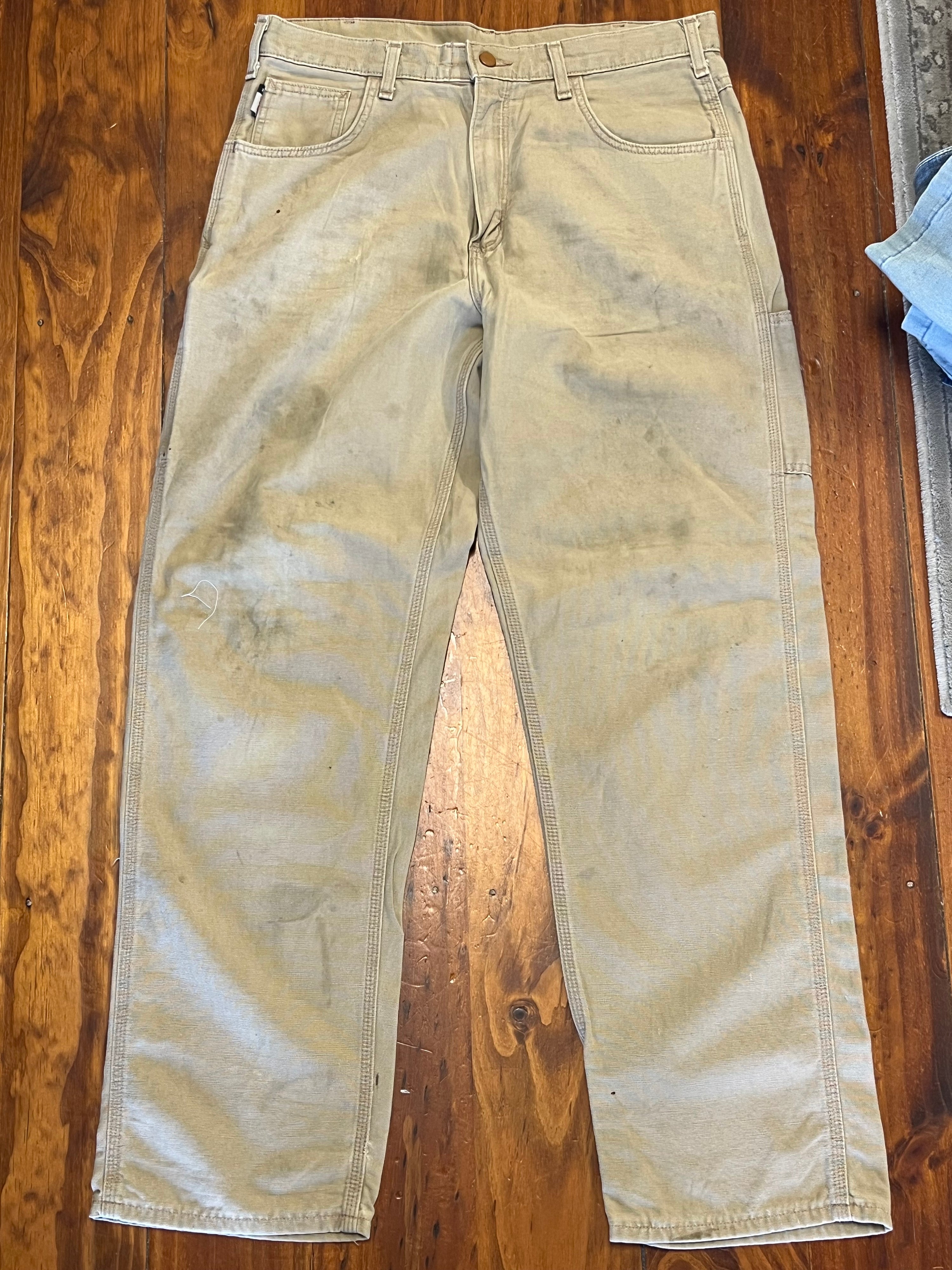 [35] Carhartt FR Beige 35x34