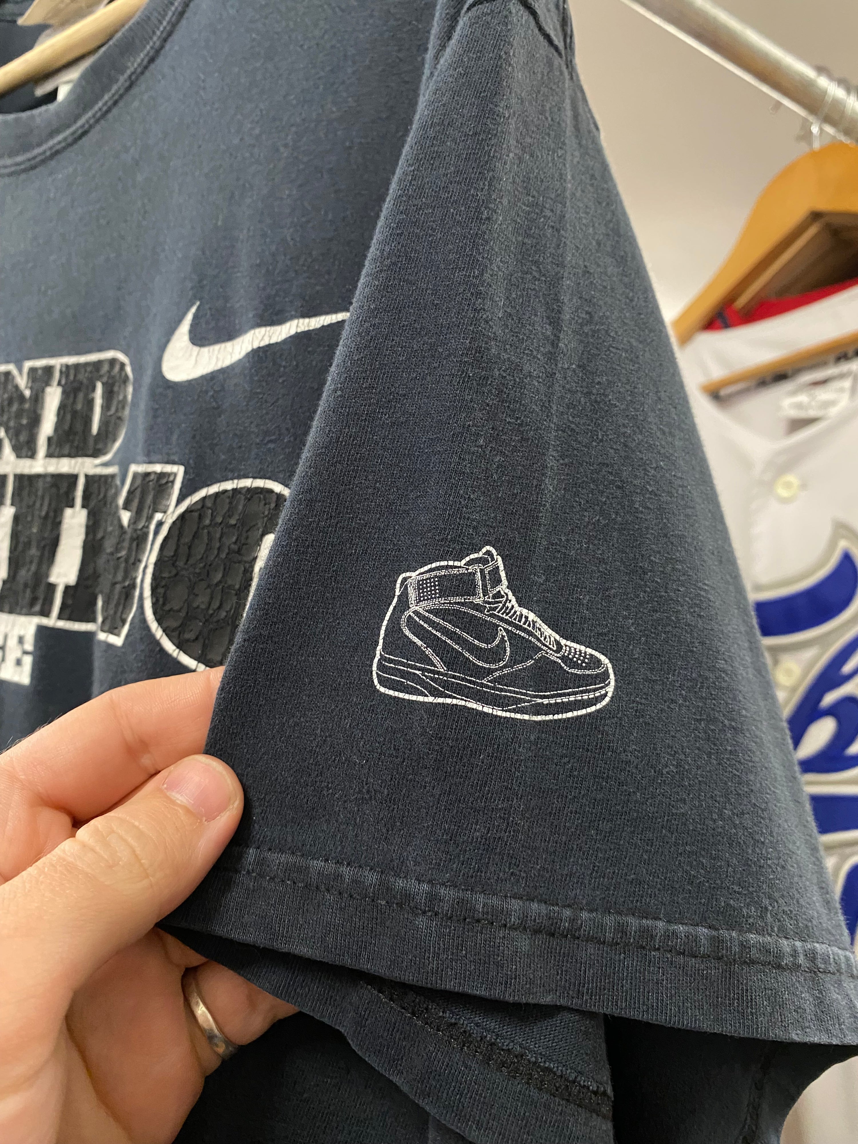 L - Nike Second Coming Of Airforce 25 DS