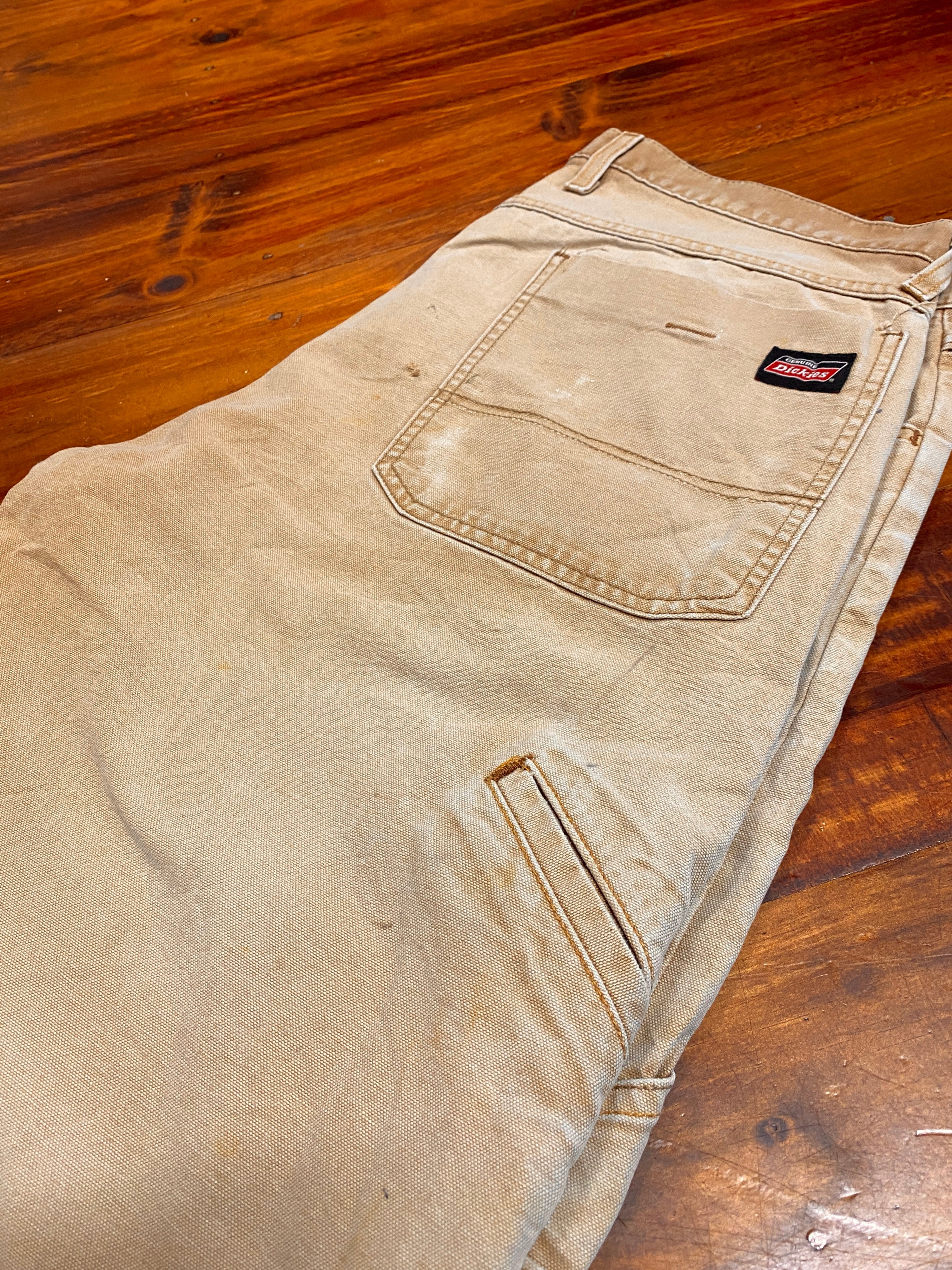 38 - Dickies Light Brown/Beige Carpenter Shorts DS118