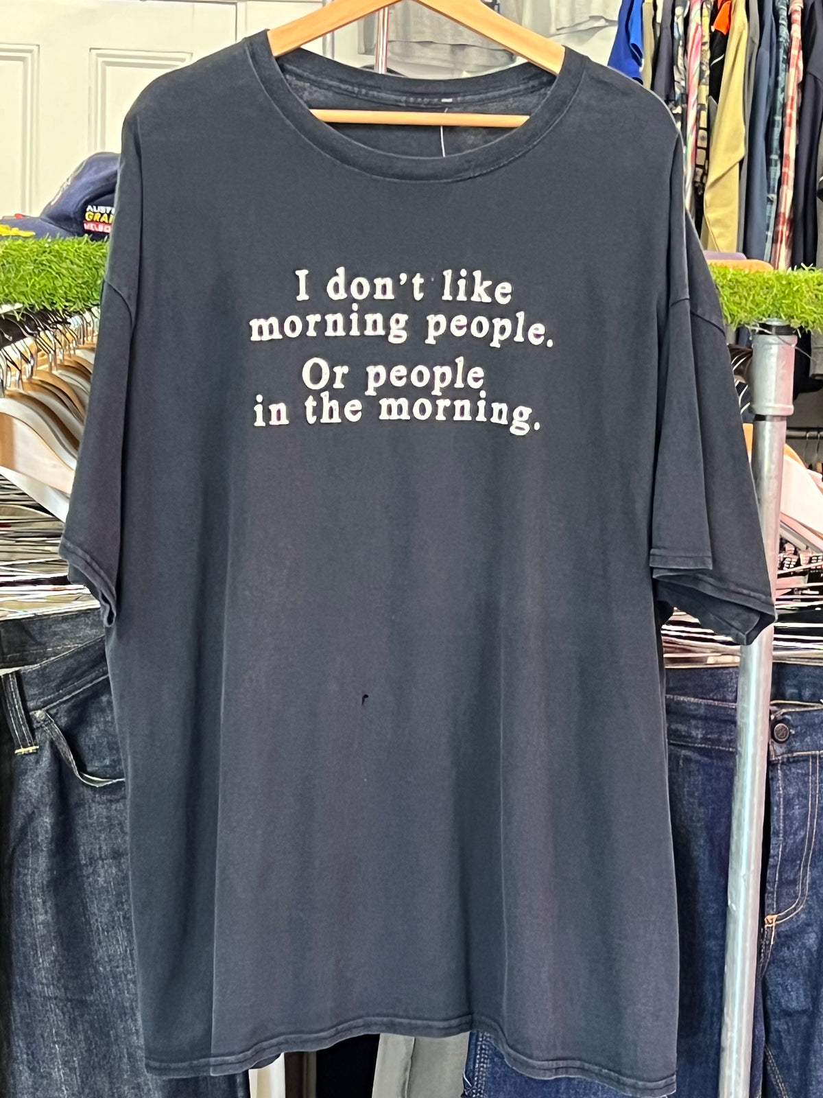 2XL - I Don't Like Morning People Tshirt