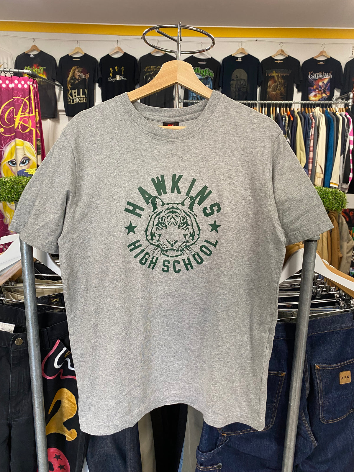 M - Nike x Stranger Things Hawkins High School DS Grey Tee