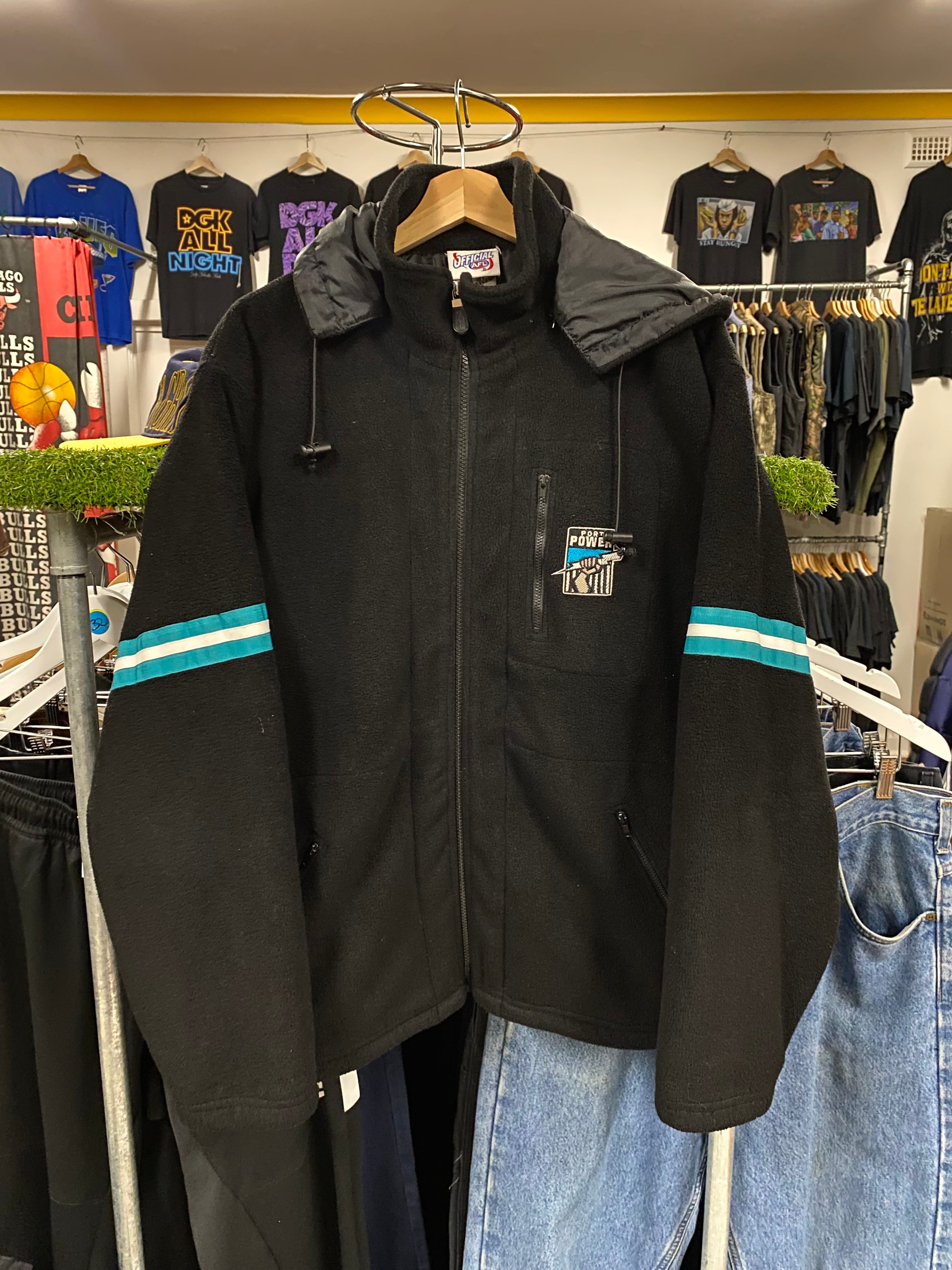 [M] 2000s Port Power Black Fleece Zip Up Jumper